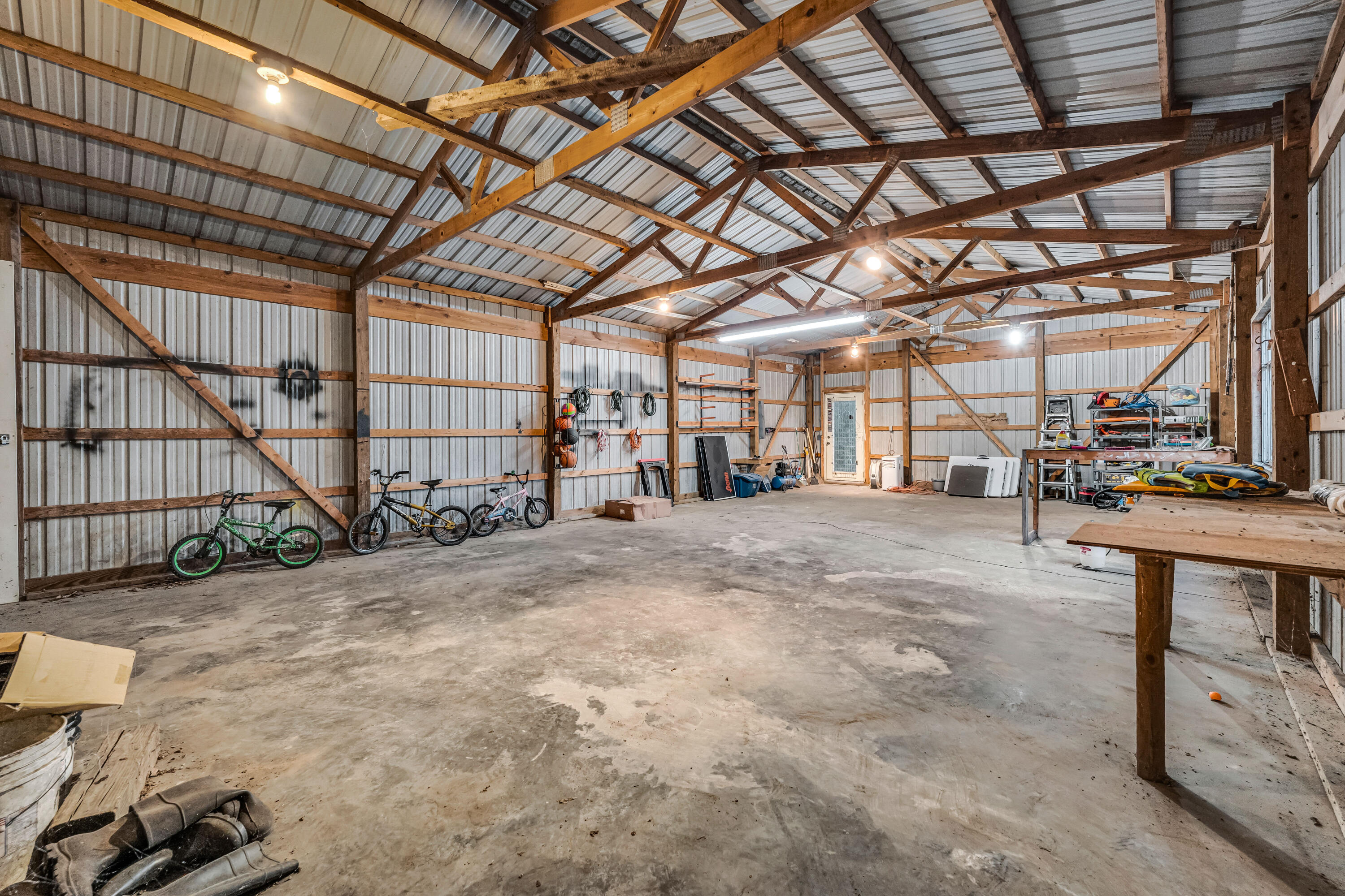 625 County Road 8330 Property Photo 38