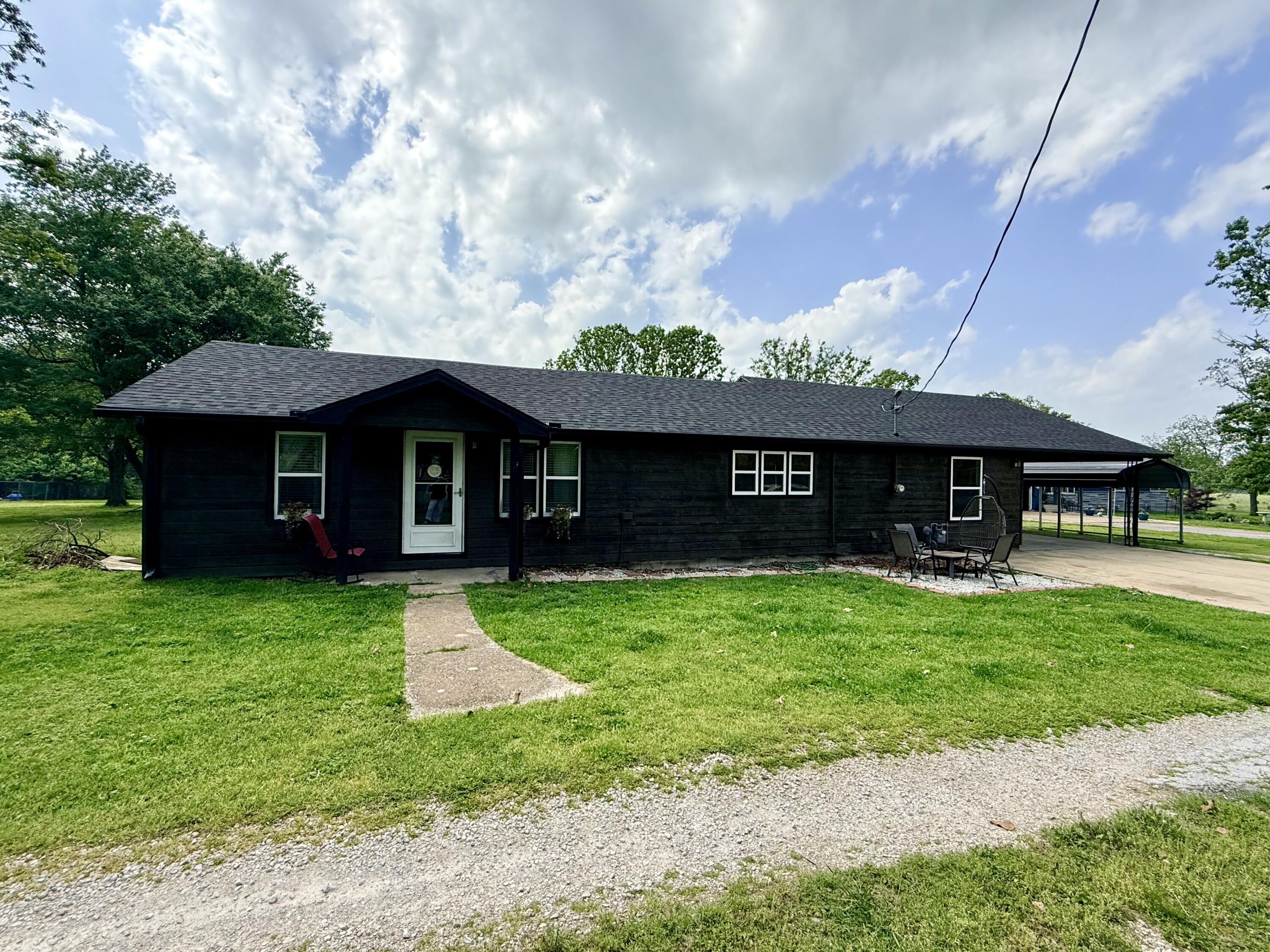 613 Hall Avenue Property Photo 1