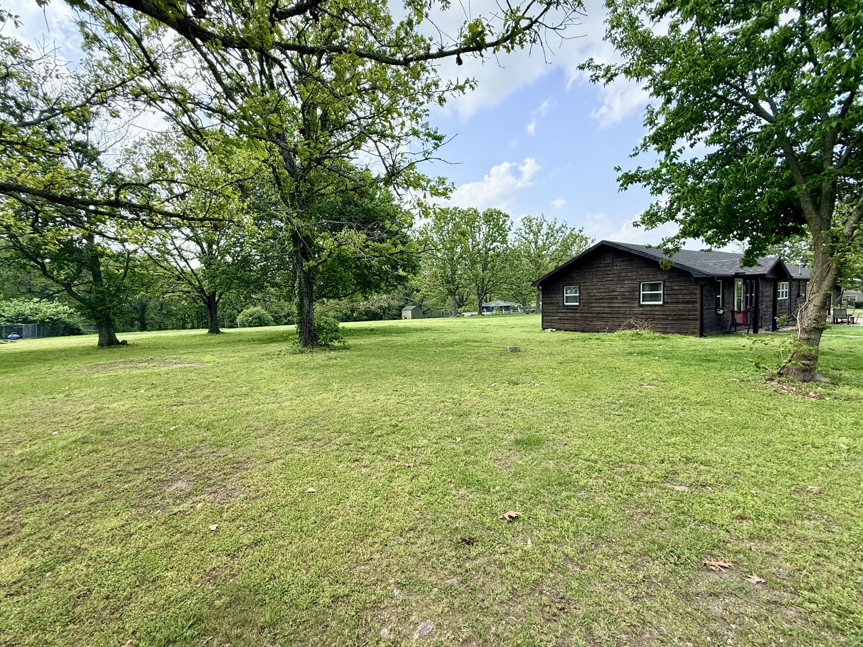 613 Hall Avenue Property Photo 2