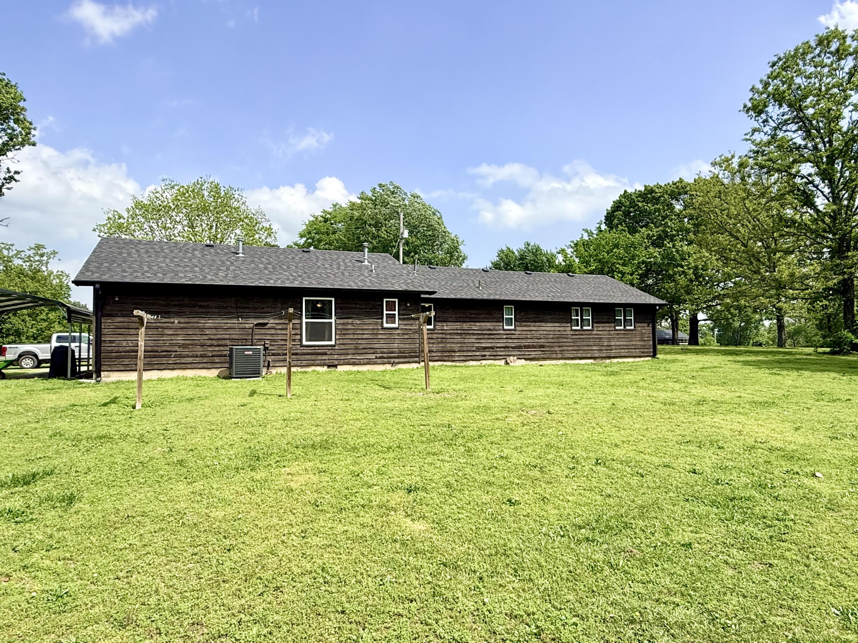 613 Hall Avenue Property Photo 4