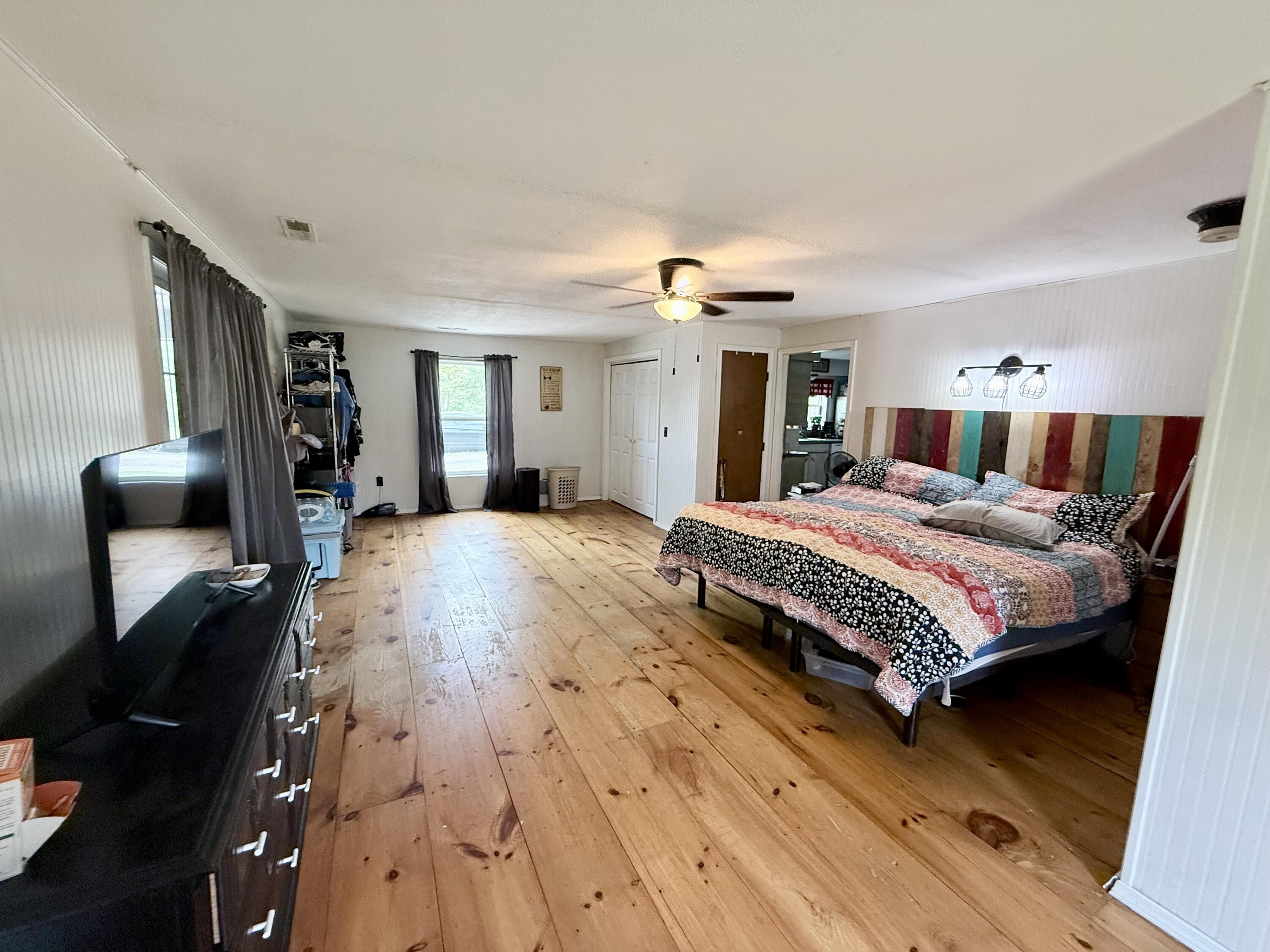 613 Hall Avenue Property Photo 16
