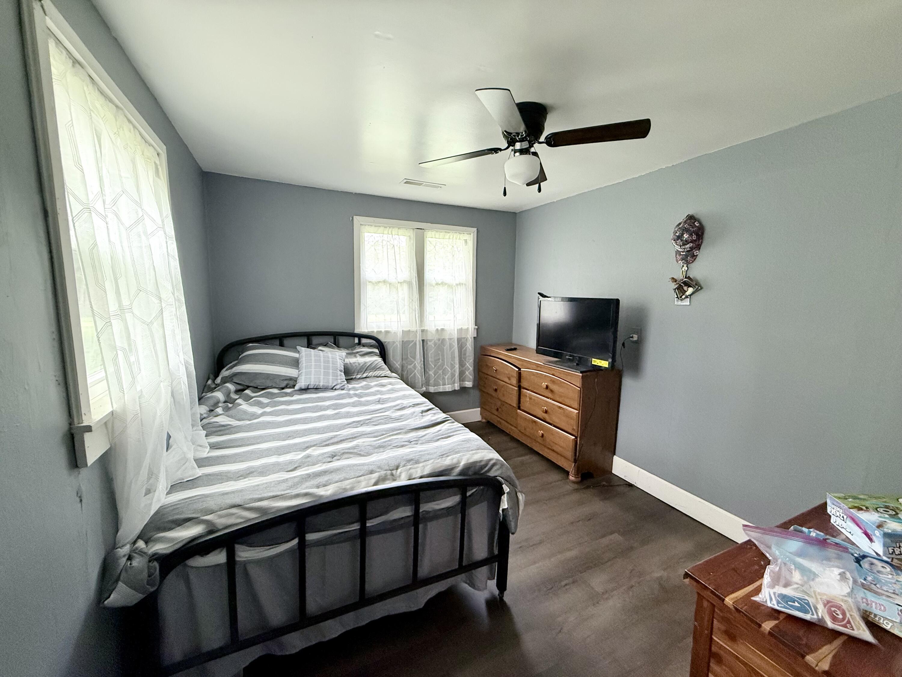 613 Hall Avenue Property Photo 20