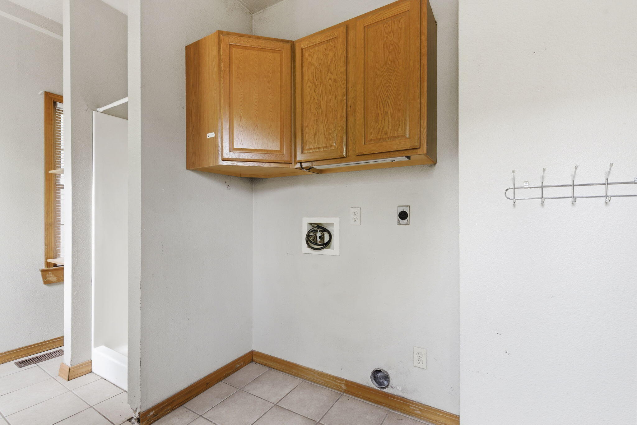 600 North Central Avenue Property Photo 20