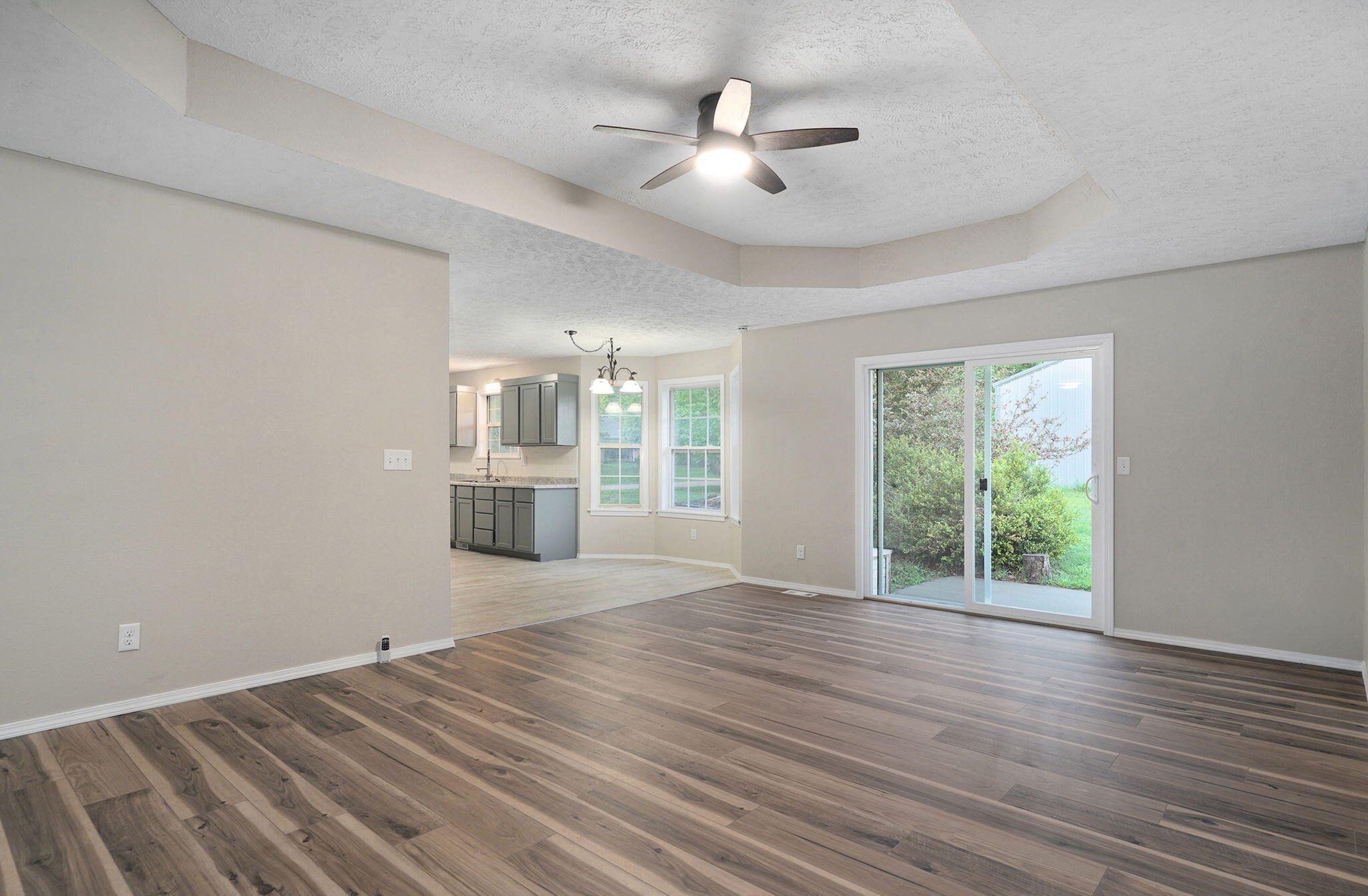 813 Galena Road Property Photo 7