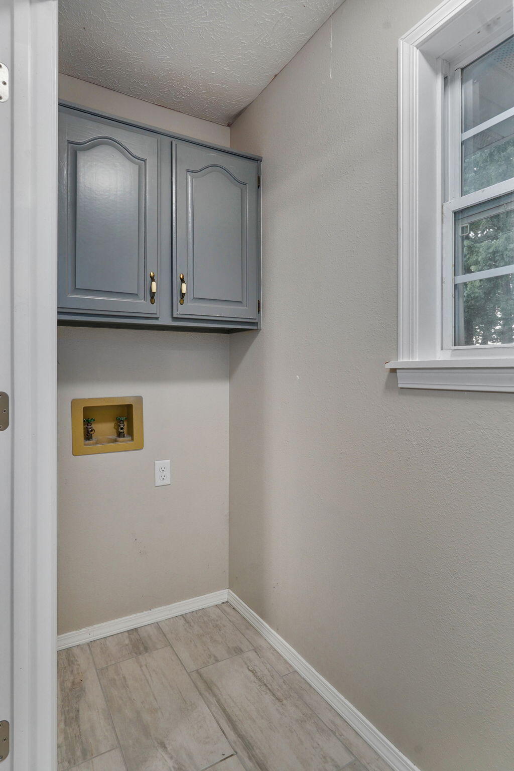 813 Galena Road Property Photo 17