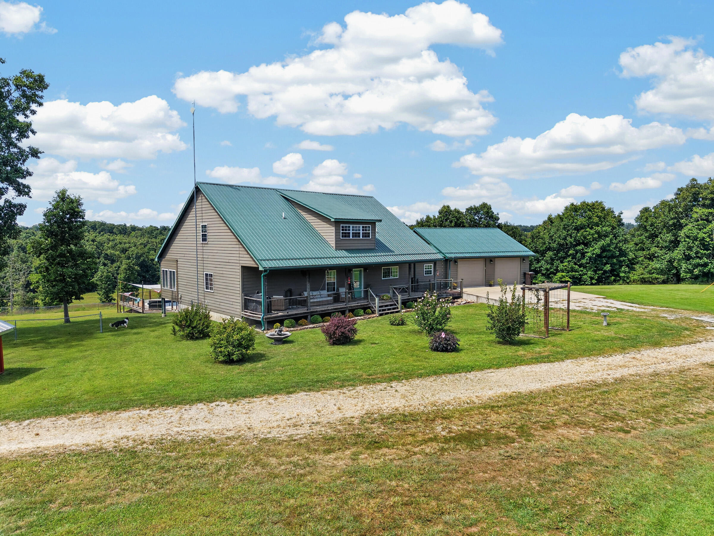 4083 State Route W Property Photo 1
