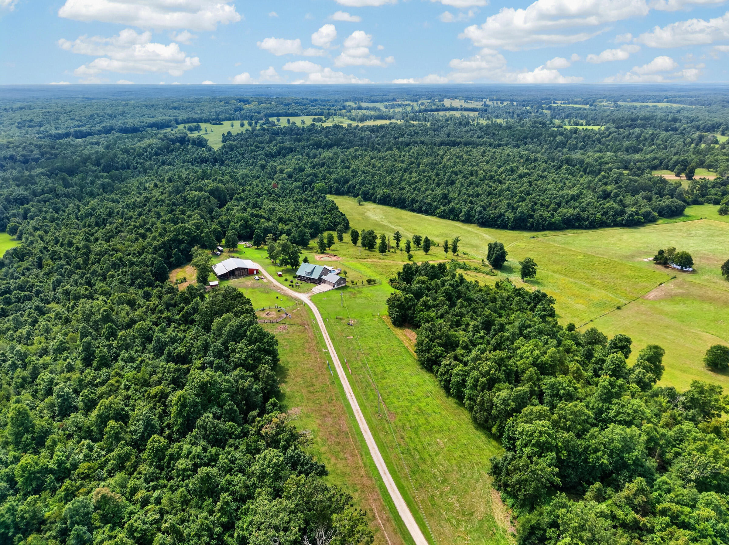 4083 State Route W Property Photo 10