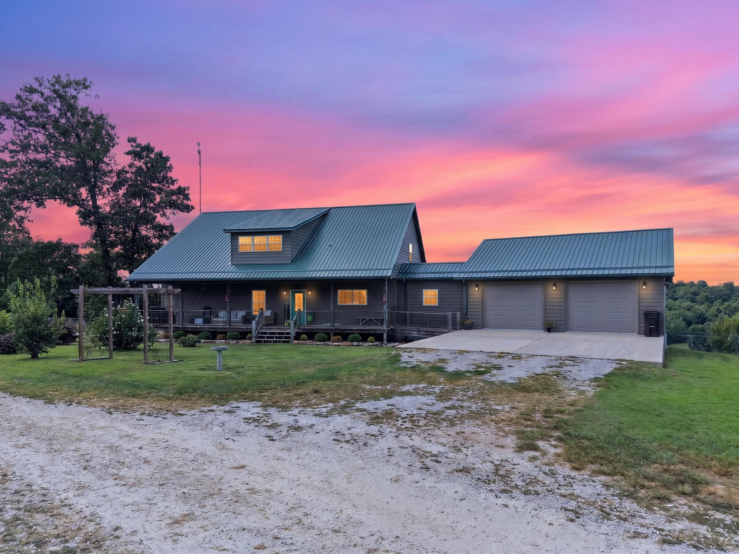 4083 State Route W Property Photo 14