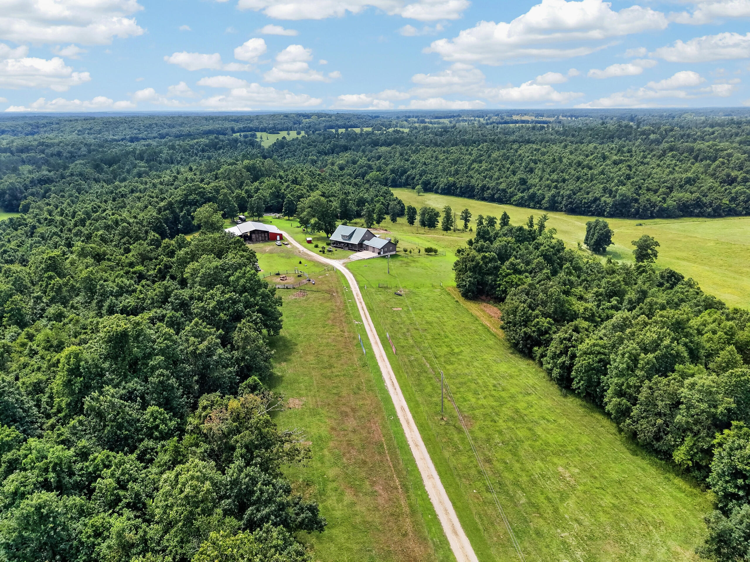 4083 State Route W Property Photo 2