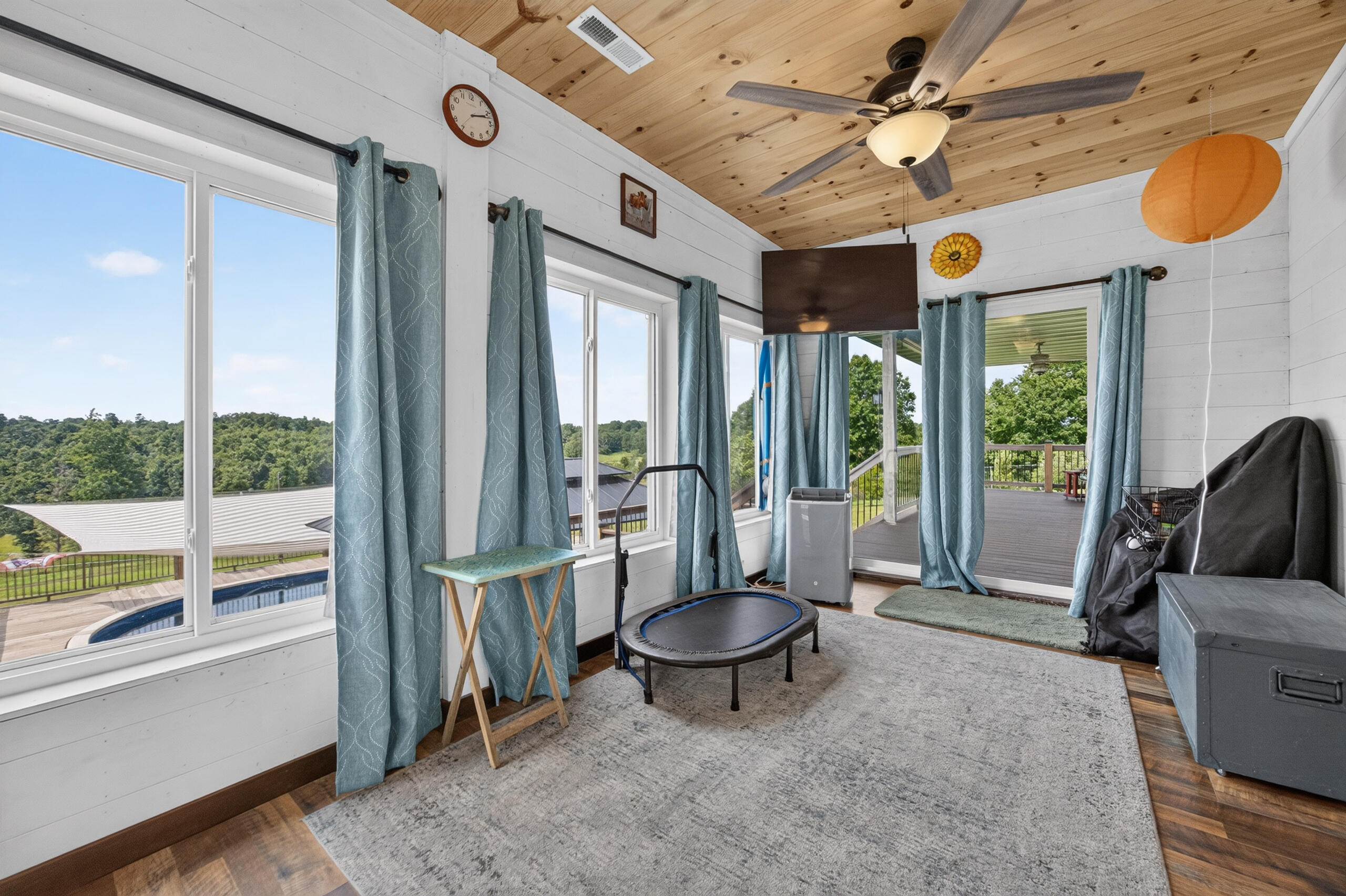 4083 State Route W Property Photo 18