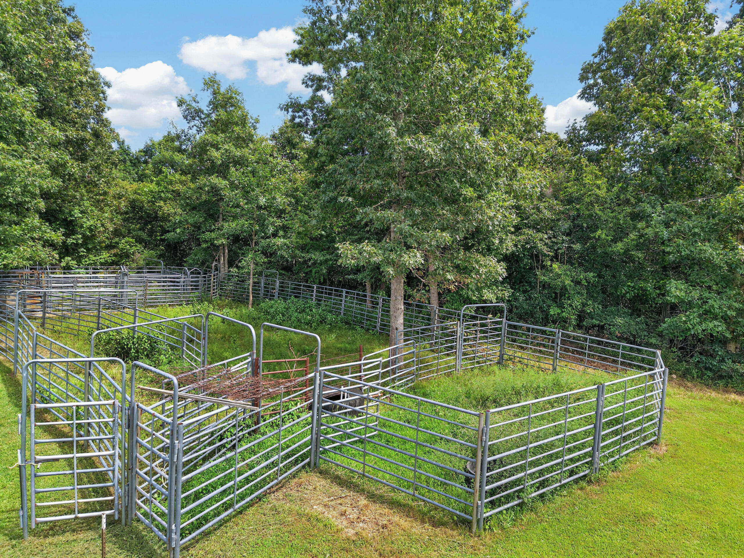 4083 State Route W Property Photo 35