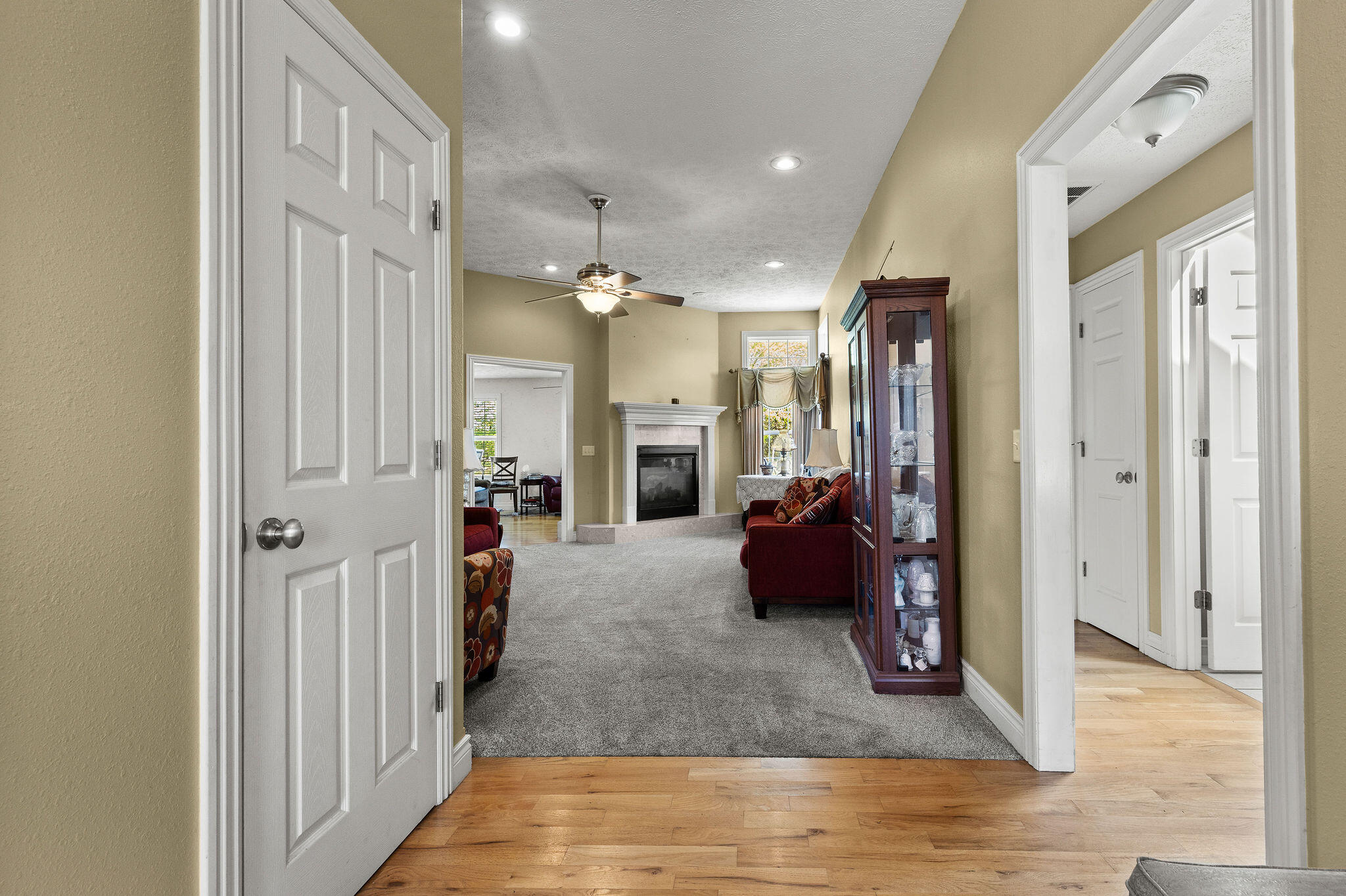 621 West Meadowgate Drive Property Photo 11