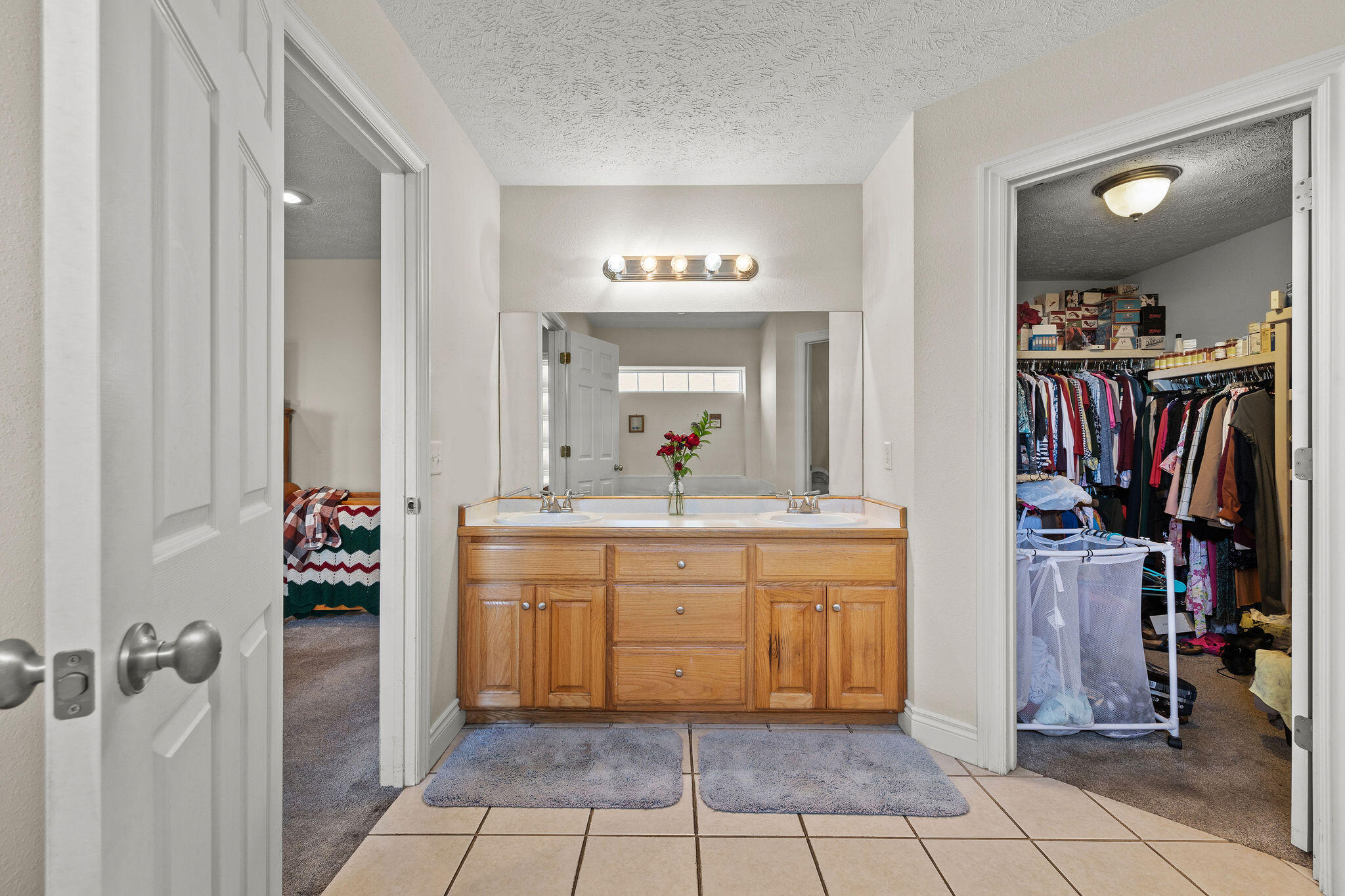 621 West Meadowgate Drive Property Photo 29