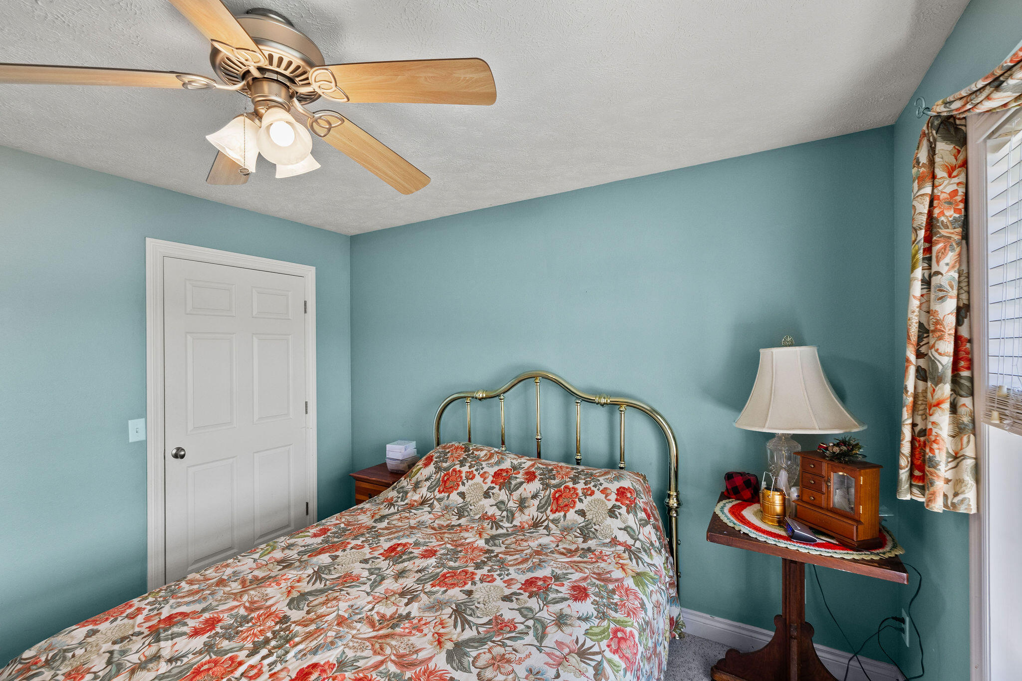 621 West Meadowgate Drive Property Photo 35