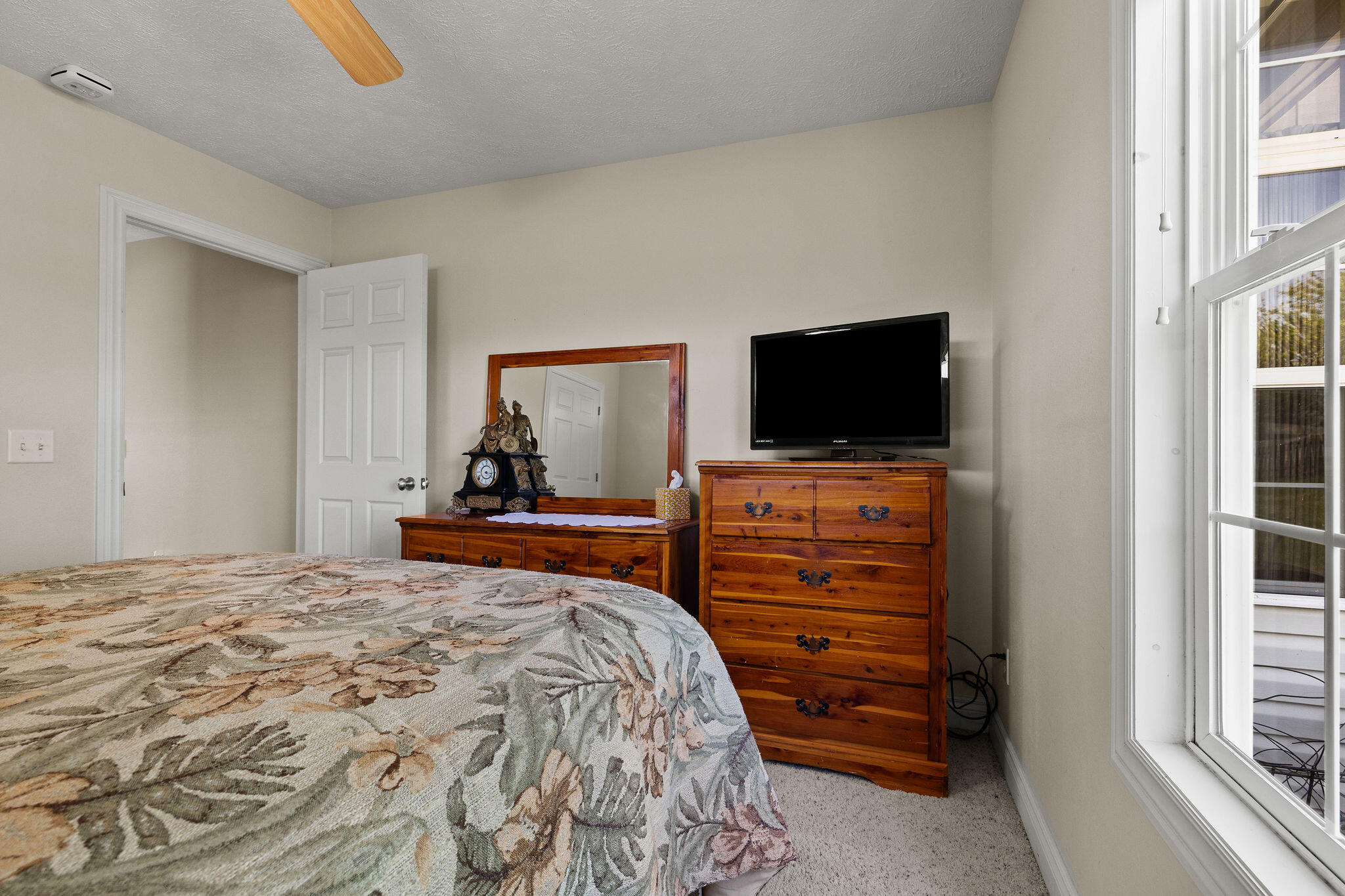 621 West Meadowgate Drive Property Photo 39