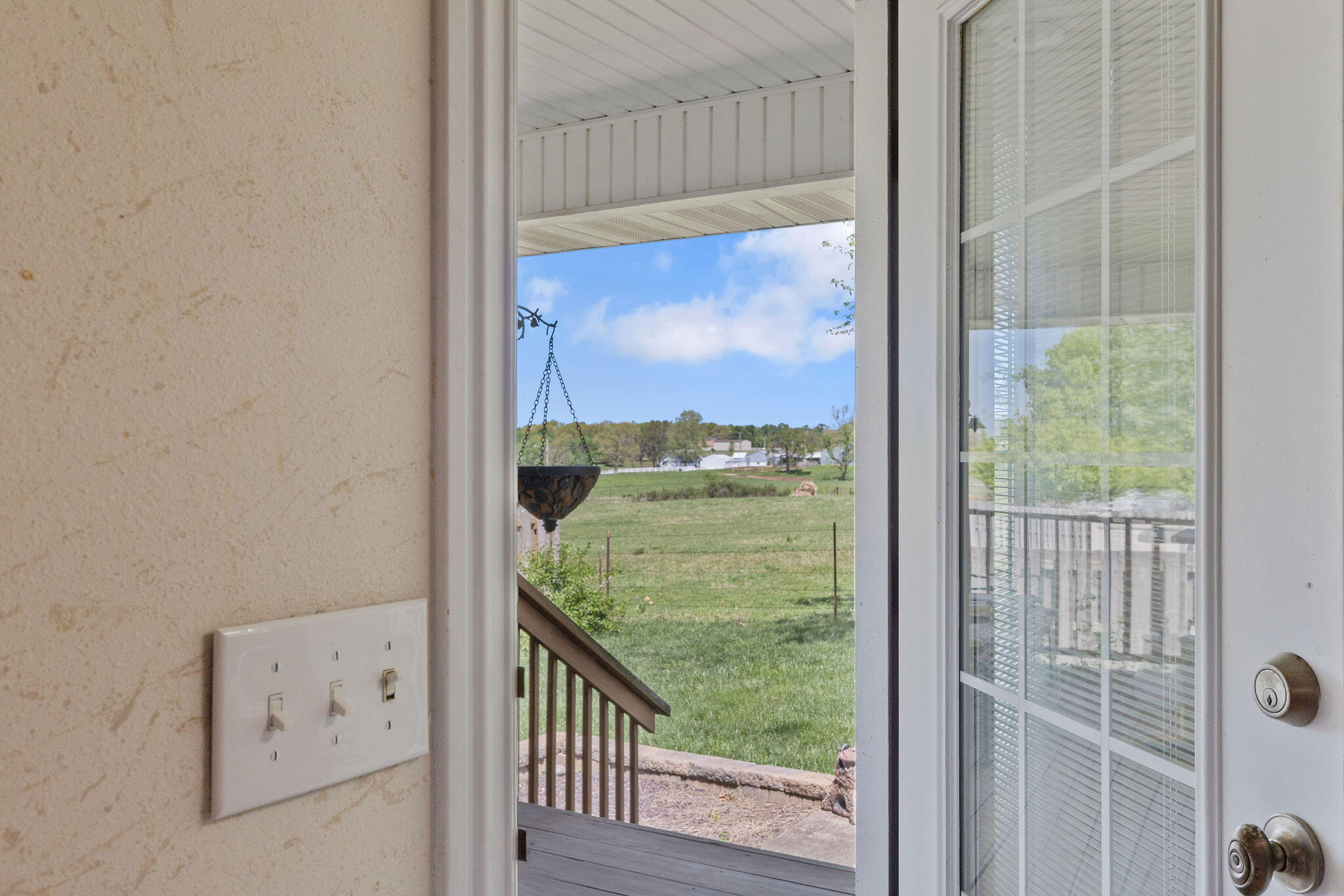 621 West Meadowgate Drive Property Photo 41
