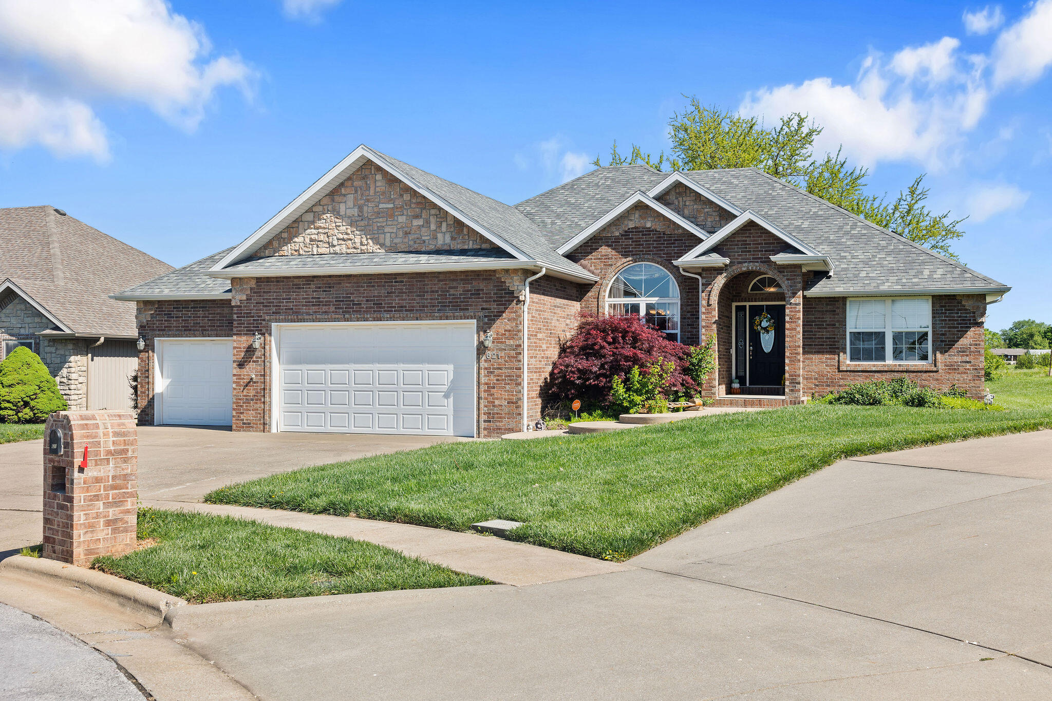 621 West Meadowgate Drive Property Photo 45
