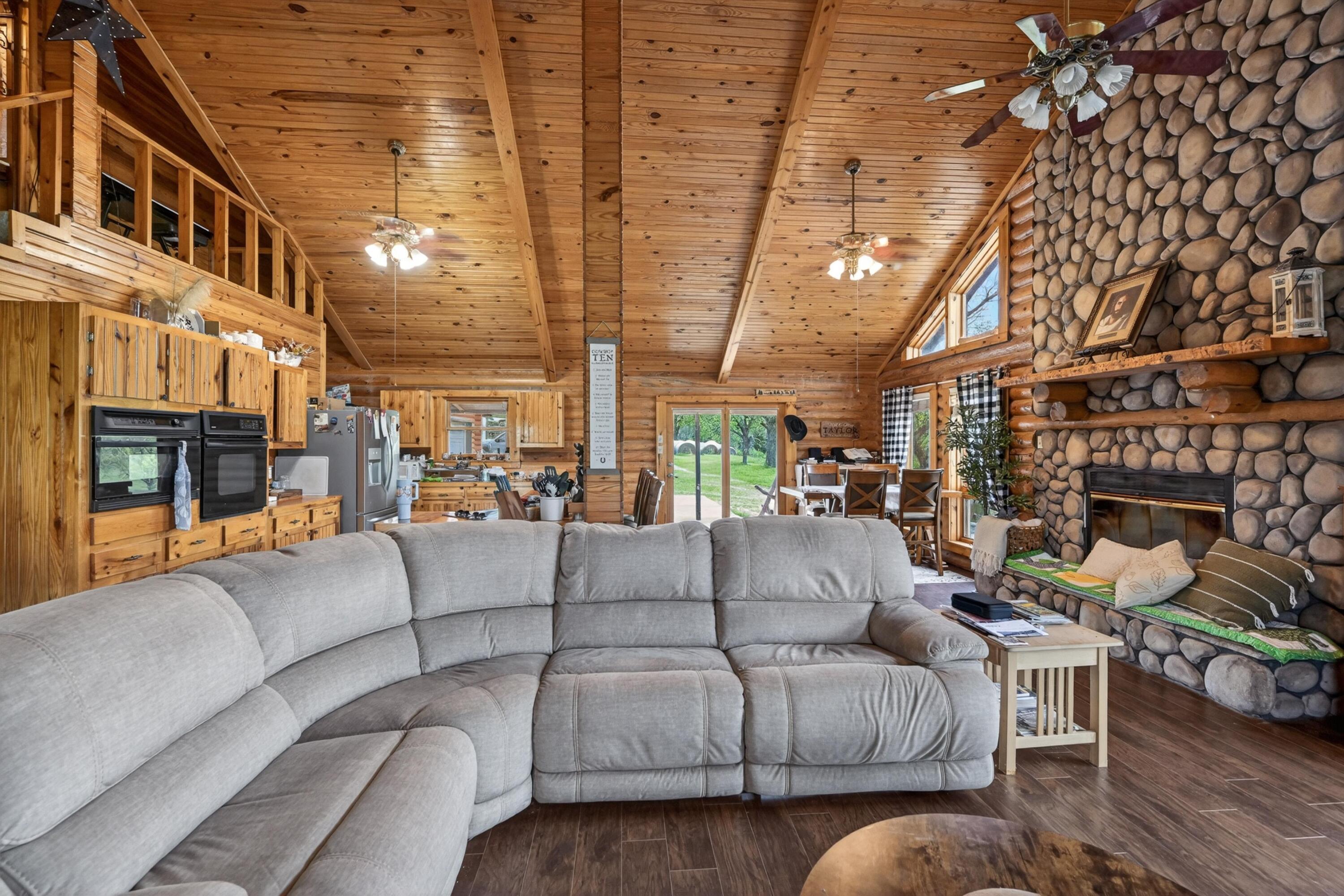 4145 Route Cc Property Photo 20