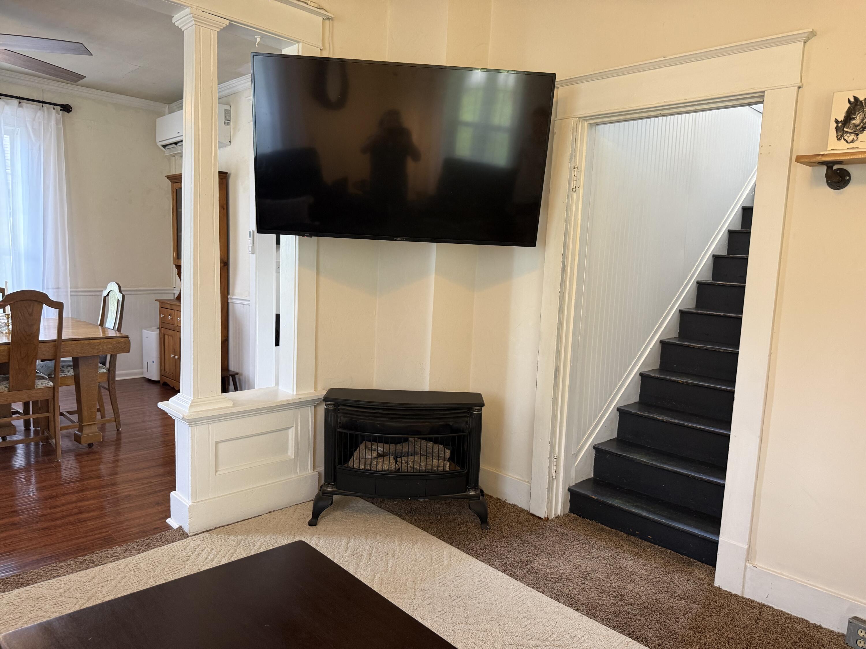 602 East Sanders Street Property Photo 34