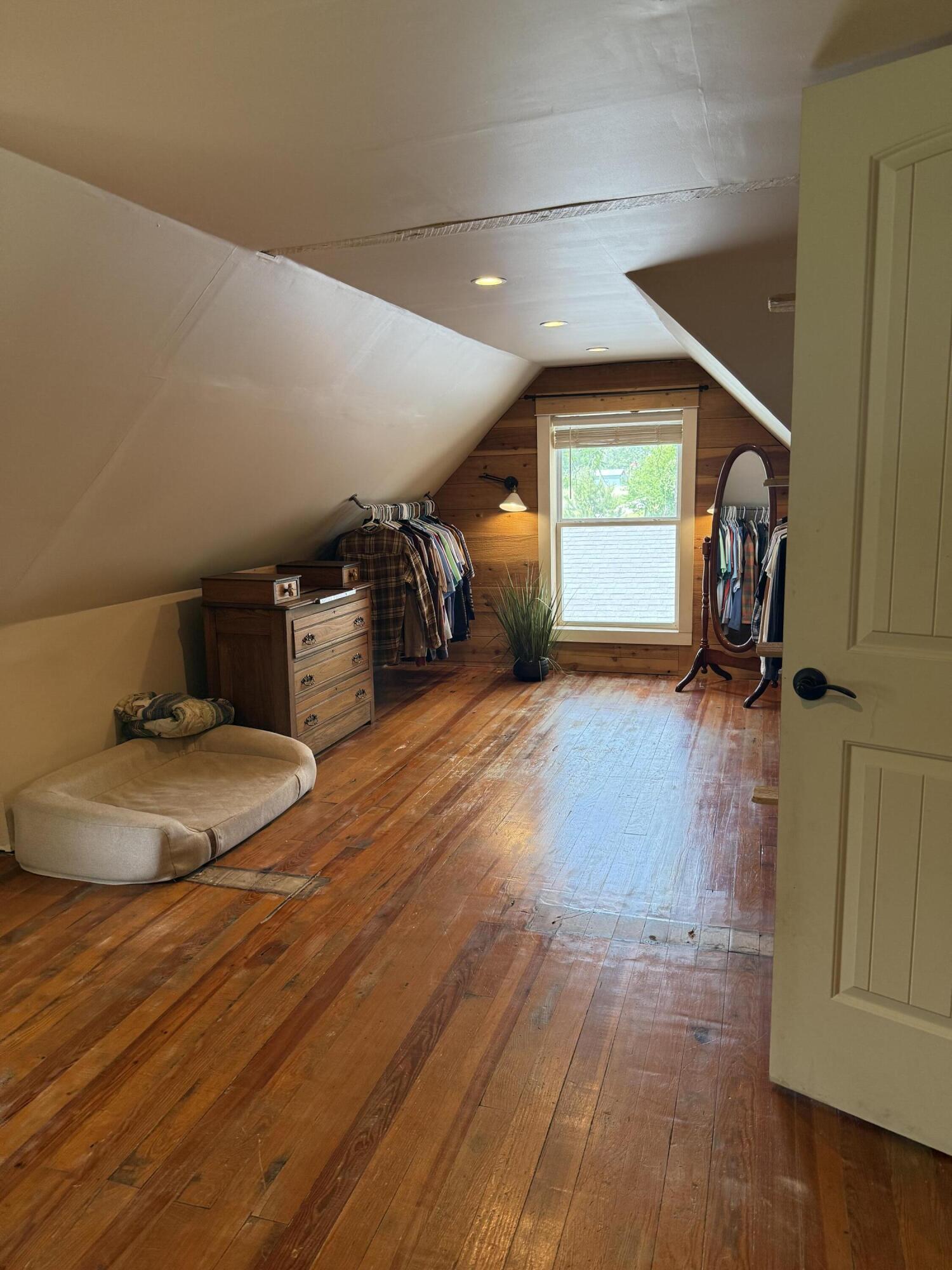 602 East Sanders Street Property Photo 45