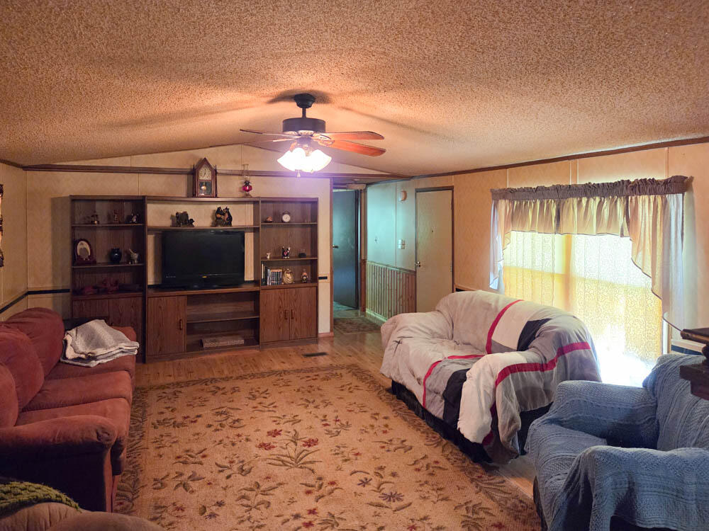 198 Martingale Drive Property Photo 9