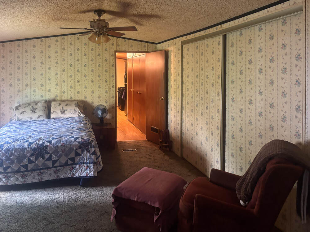 198 Martingale Drive Property Photo 11