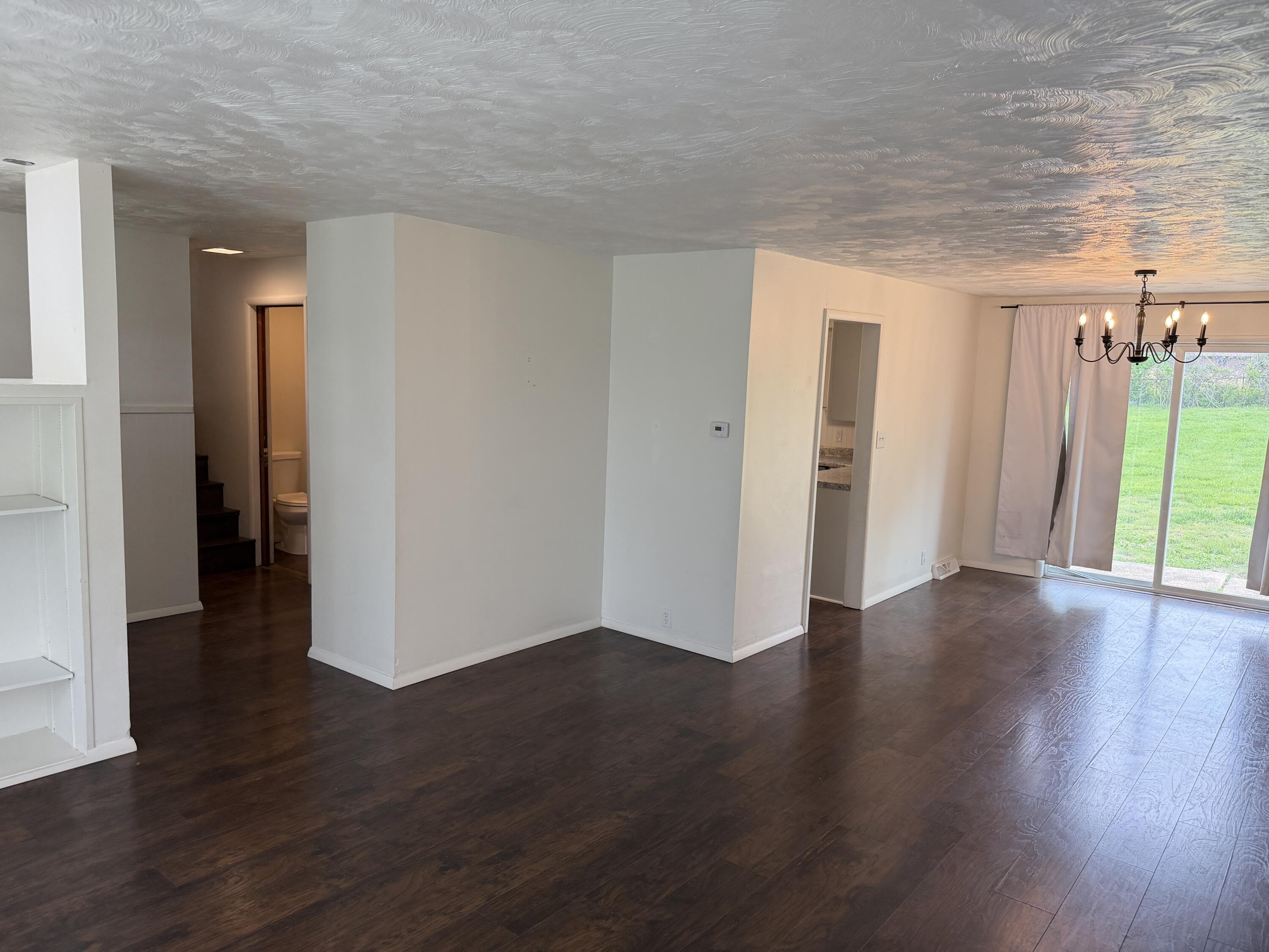 1113 North Walnut Street Property Photo 9