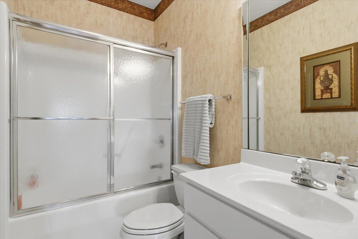 12 Monarch Cove Court 5b Property Photo 9