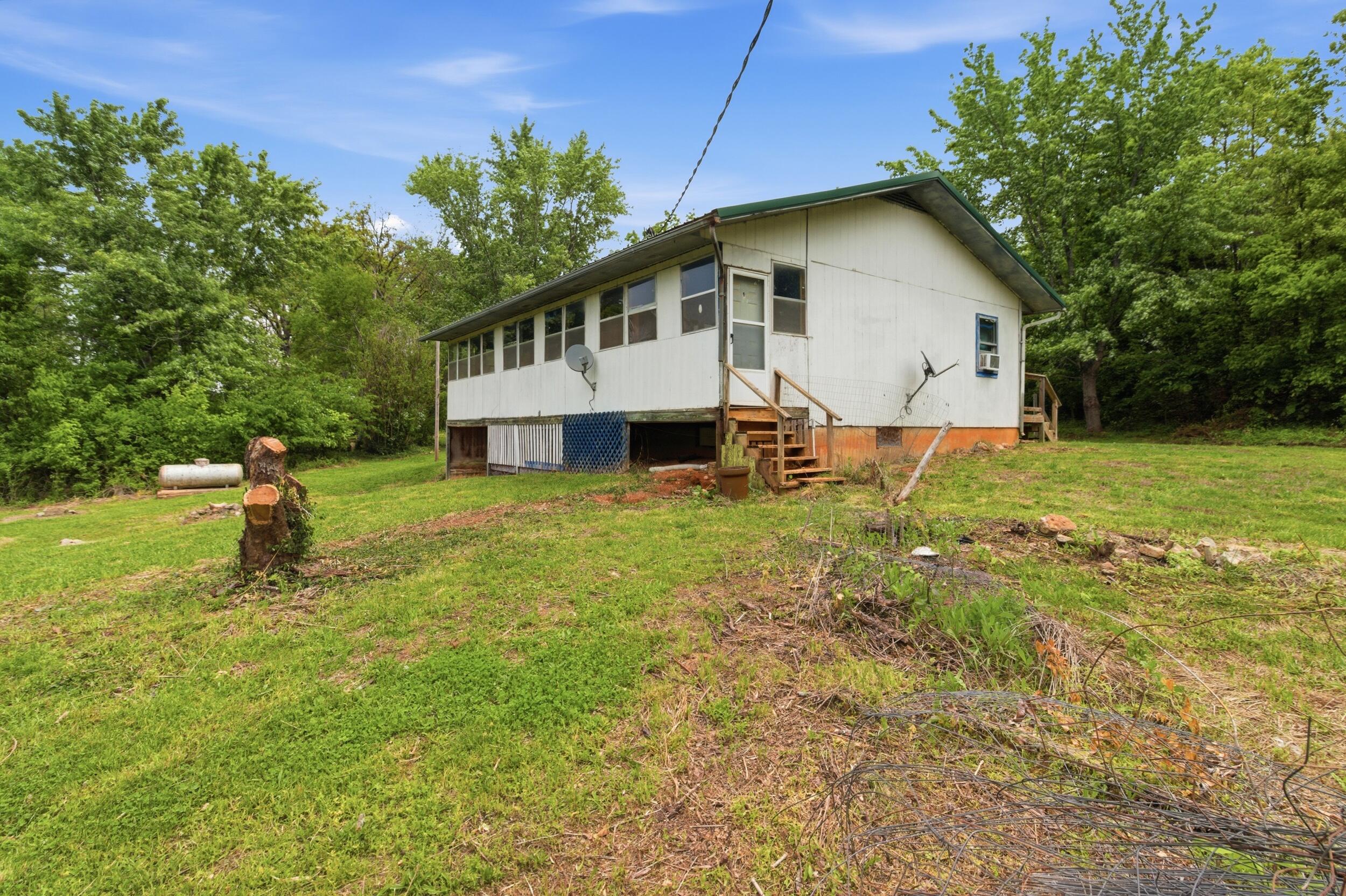 846 County Road 3450 Property Photo 2