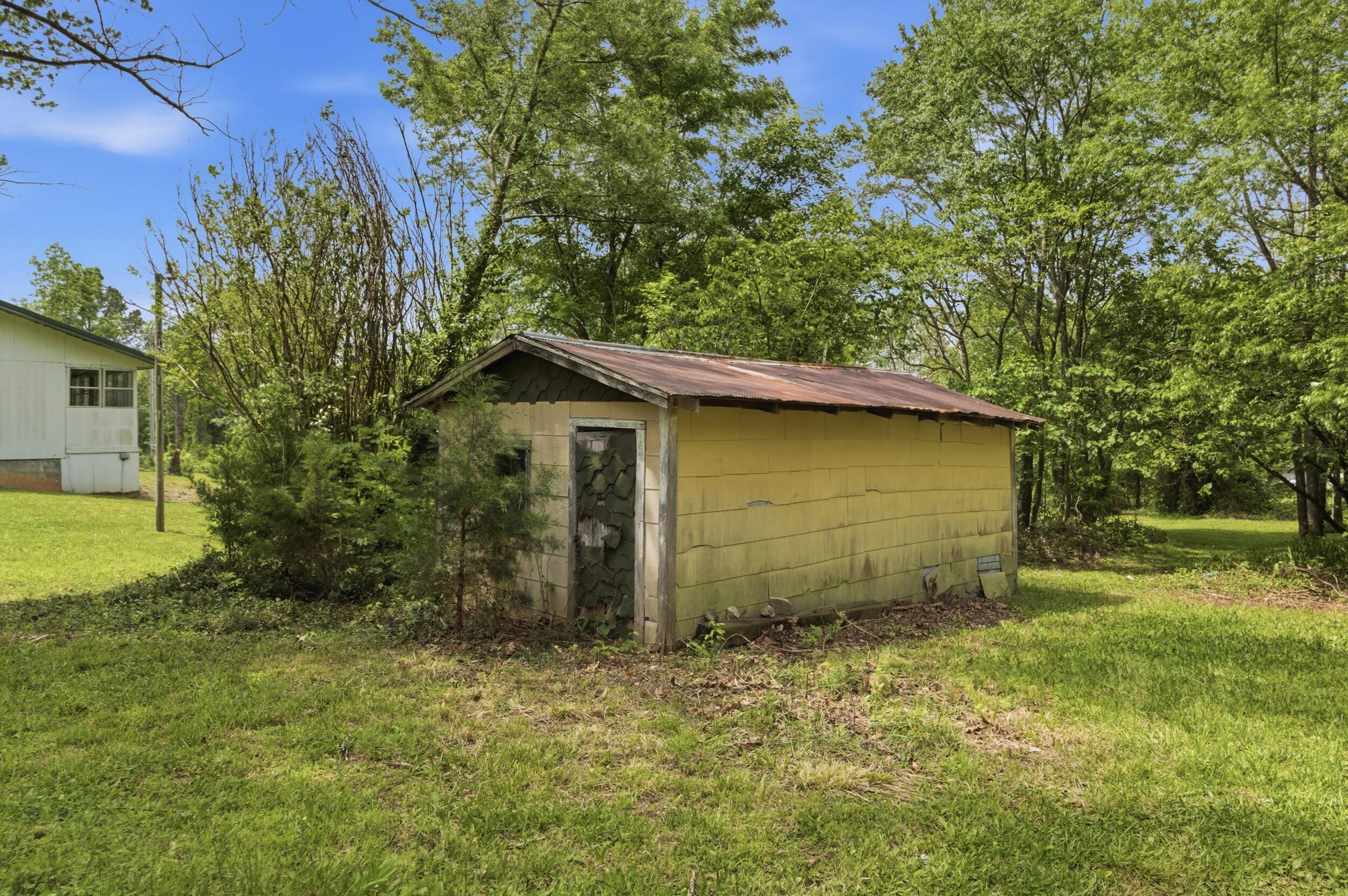 846 County Road 3450 Property Photo 31