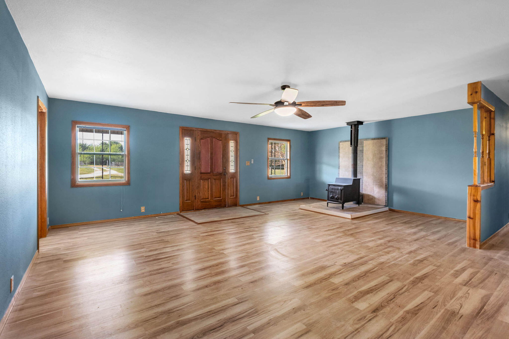 727 Banner Road Property Photo 5