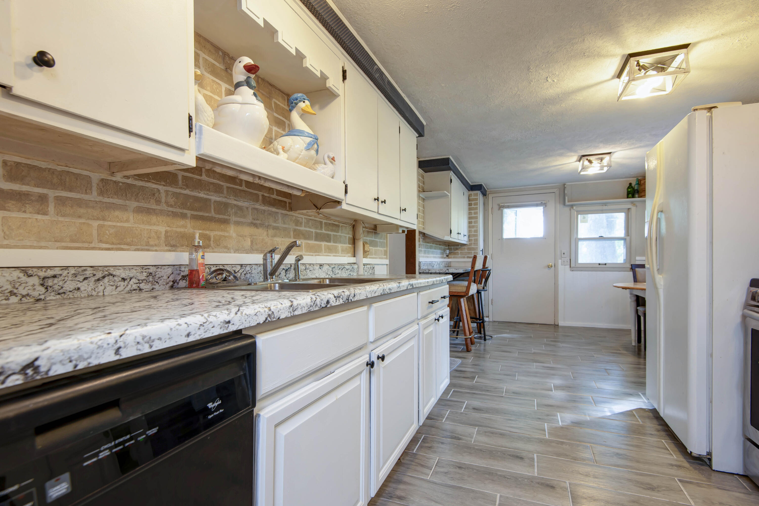 179 Dallas Road Property Photo 12