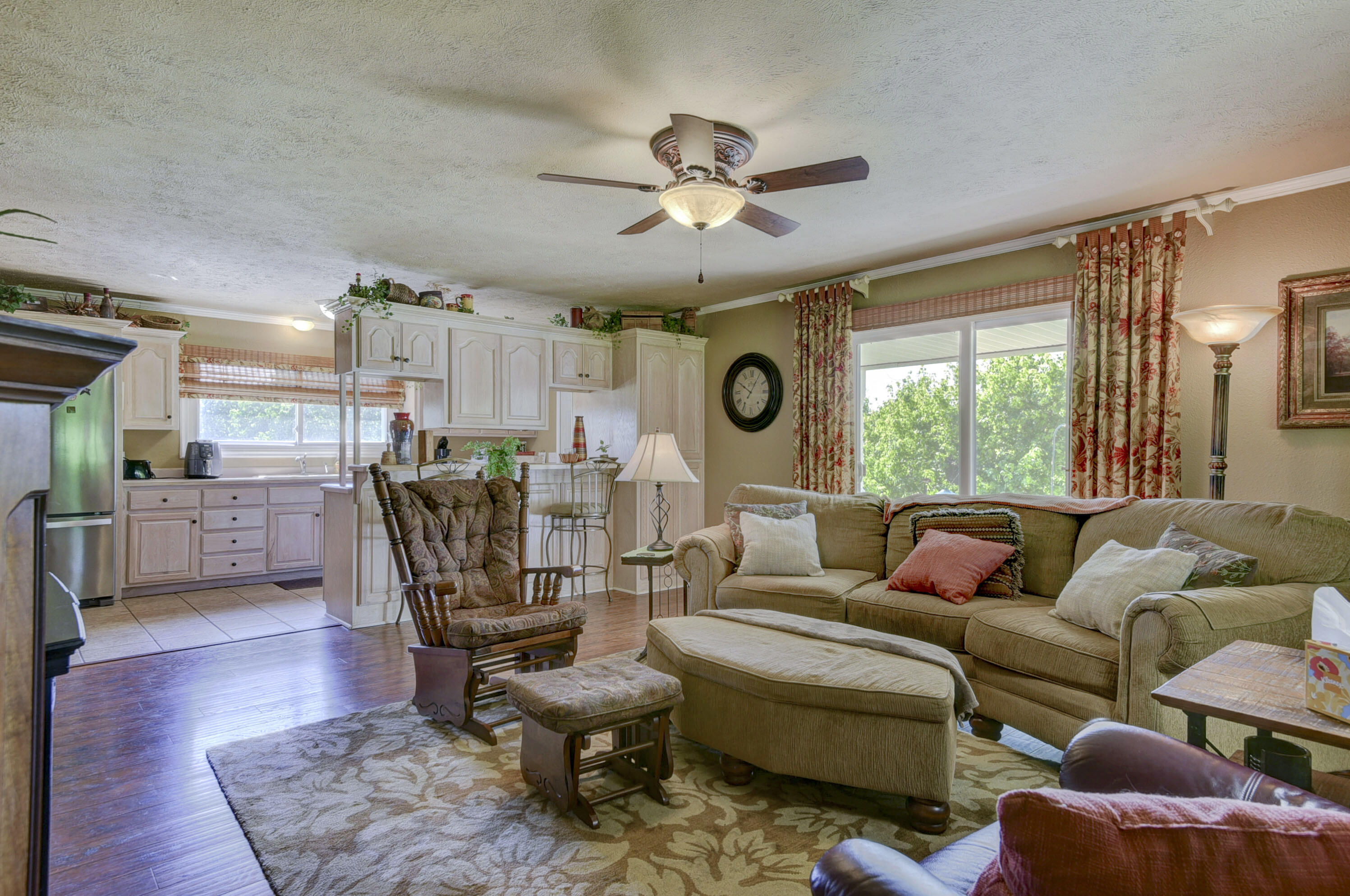 1338 Blackberry Lane Property Photo 6
