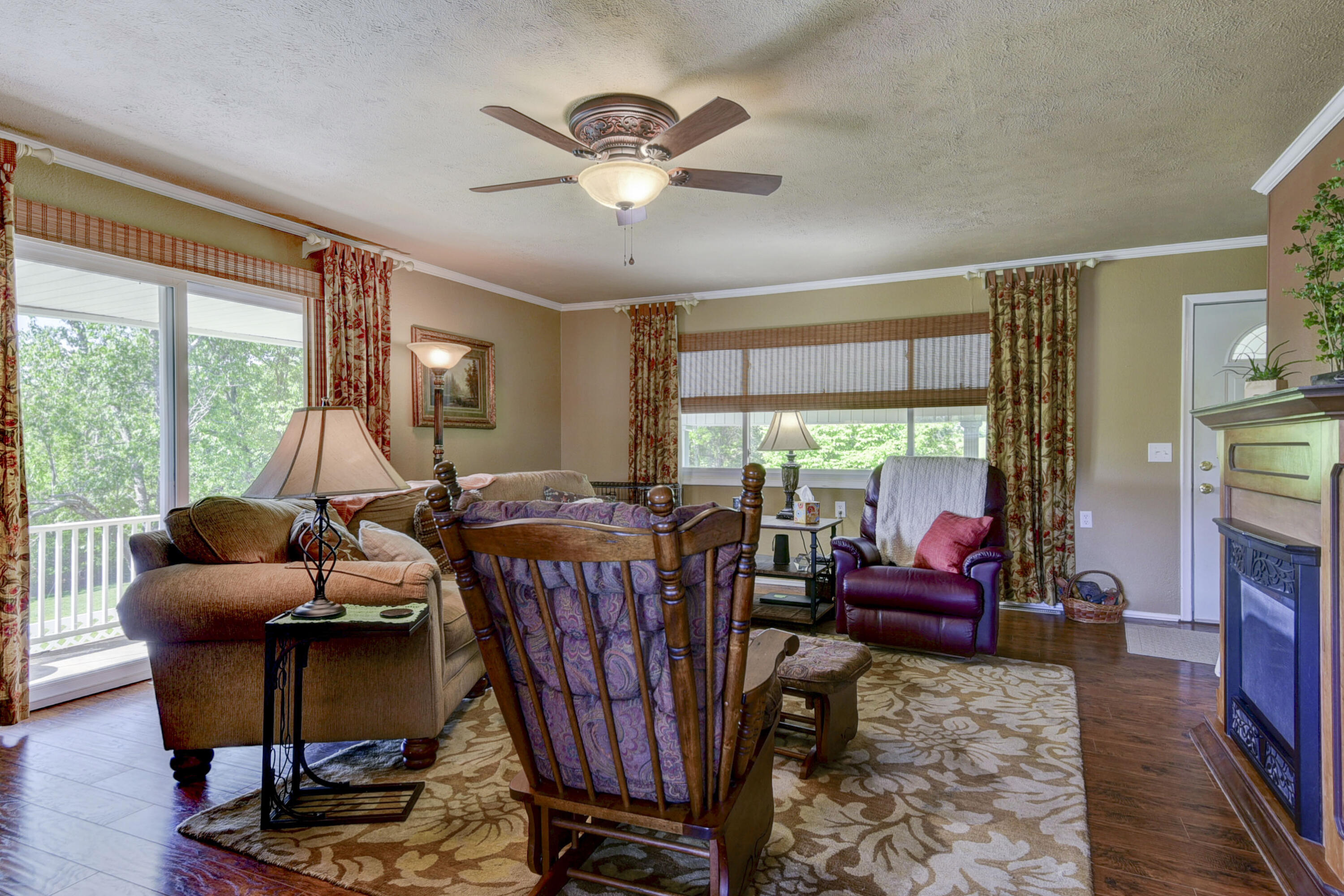 1338 Blackberry Lane Property Photo 7