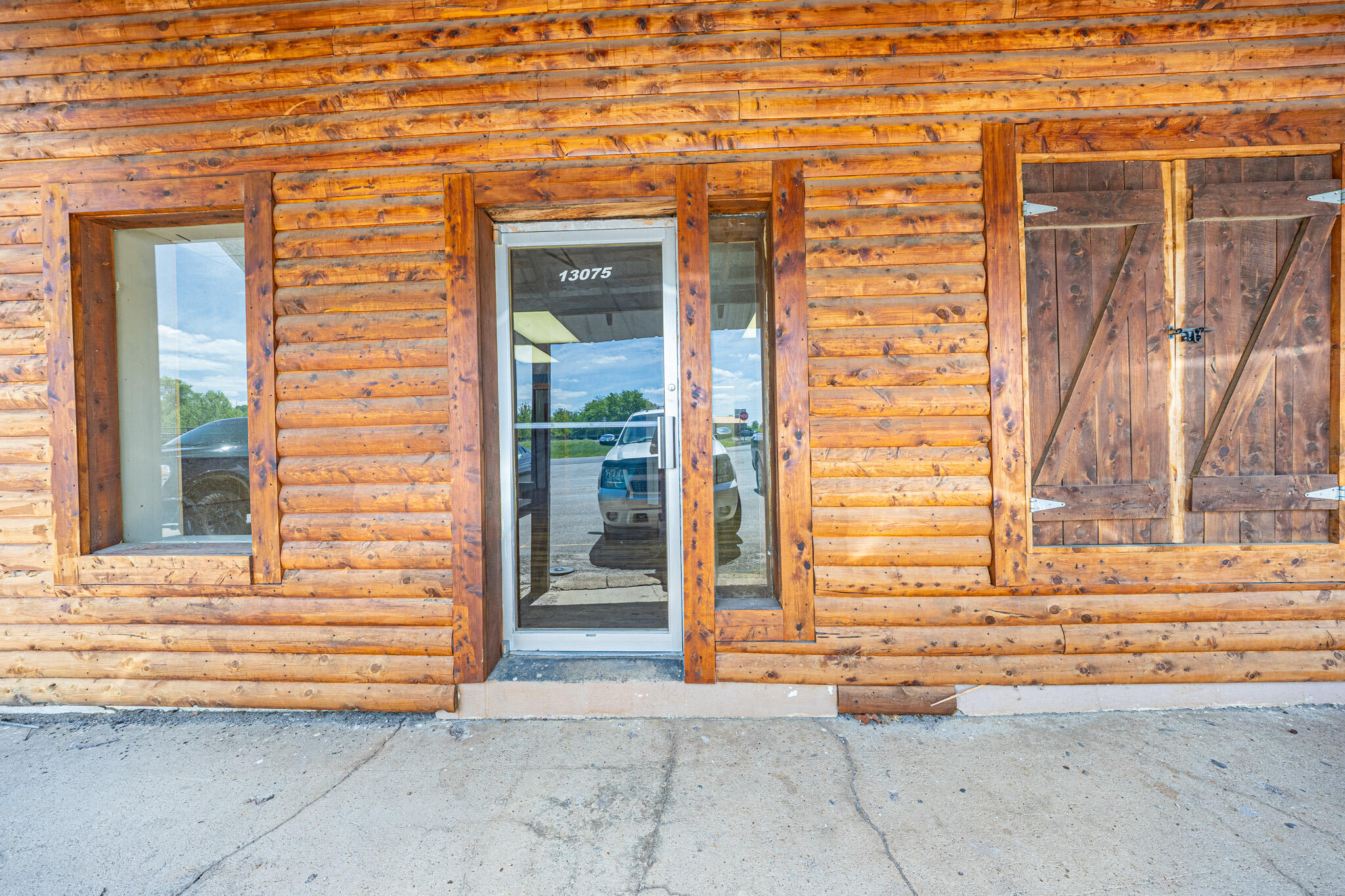 13075 U.s. 54 Property Photo 5