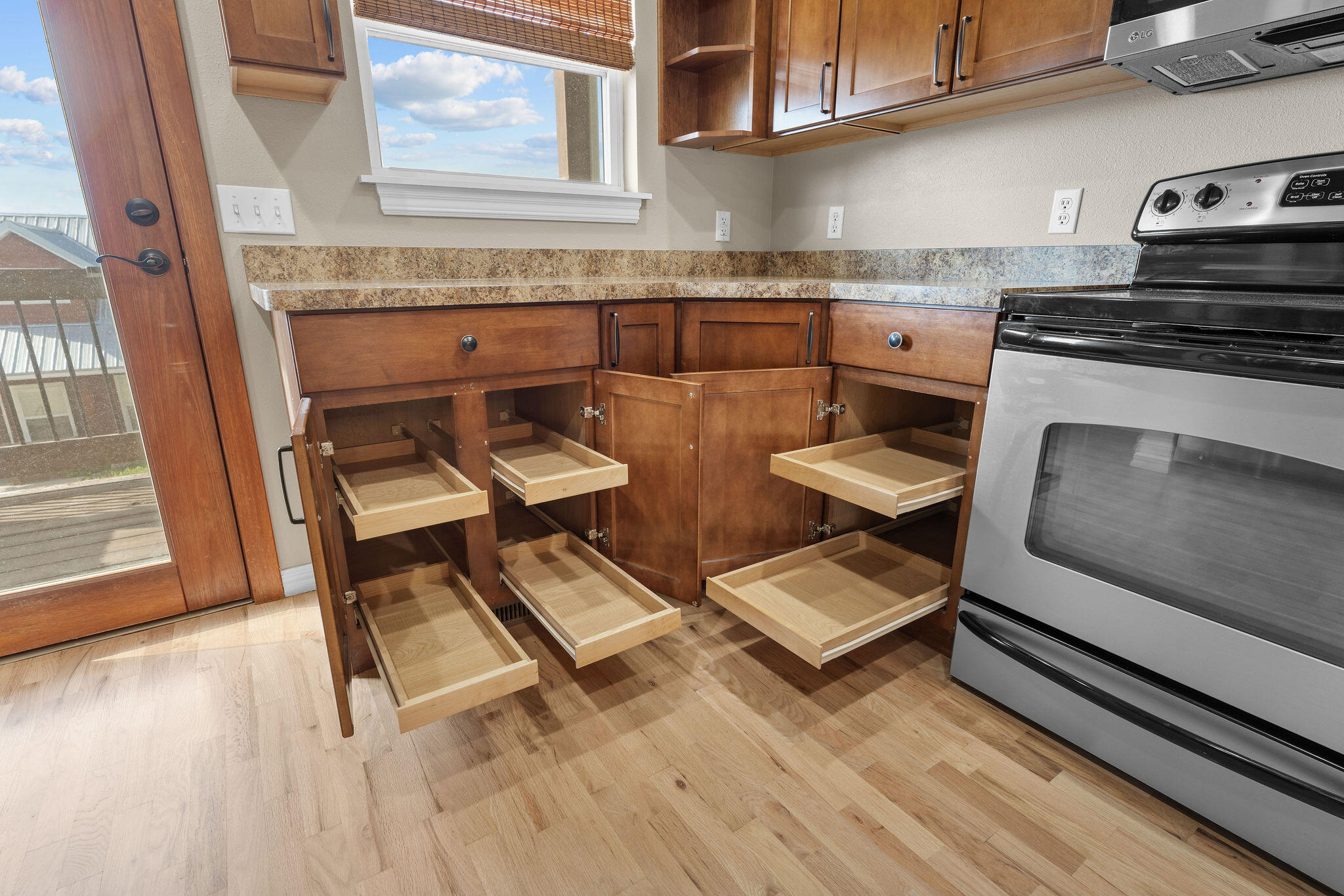 115 Cavanaugh Place Property Photo 8