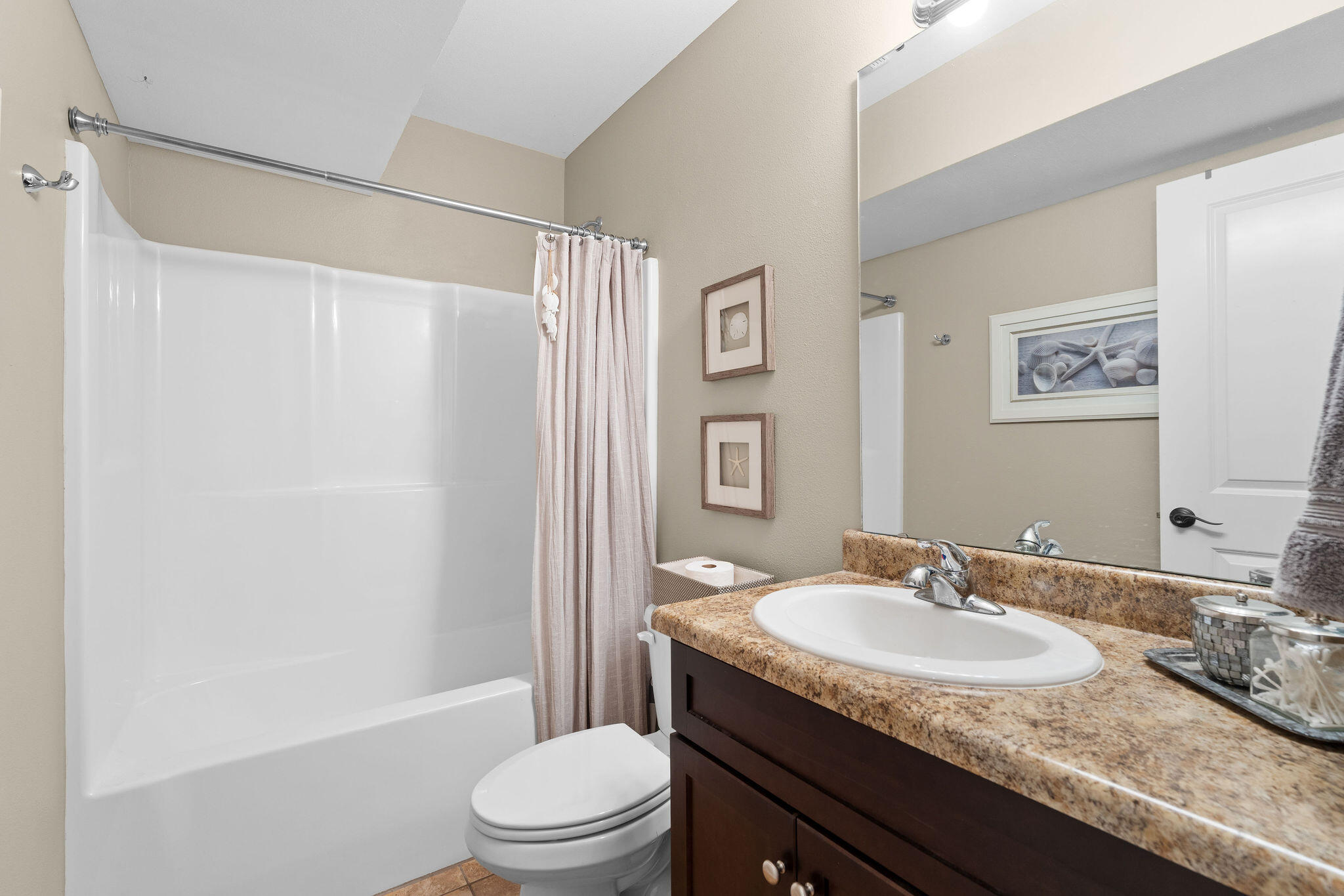 115 Cavanaugh Place Property Photo 25