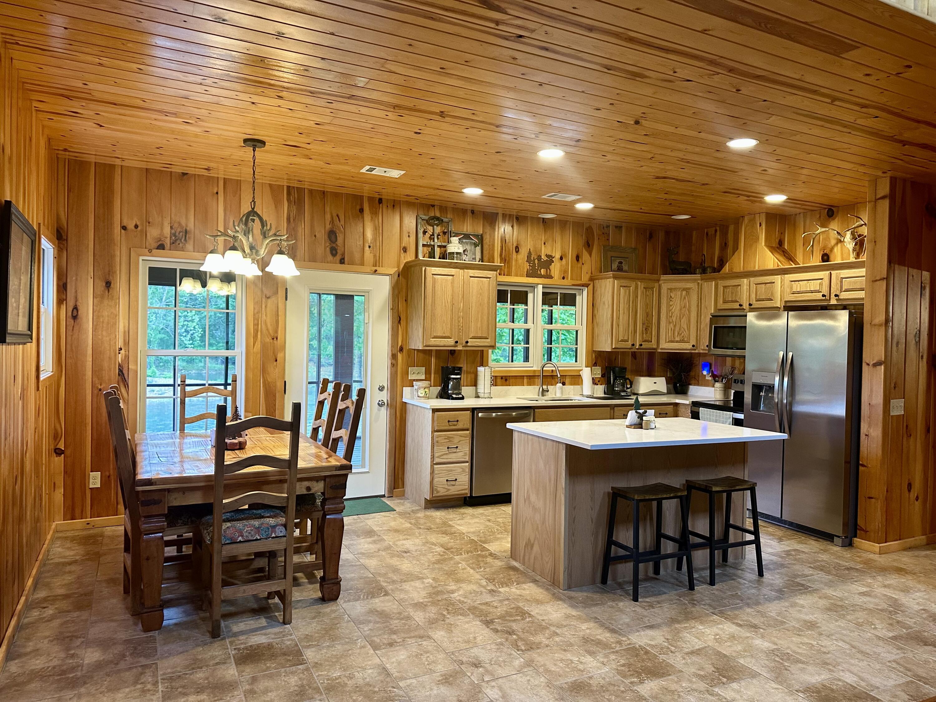 283 Big Trout Trail Property Photo 8