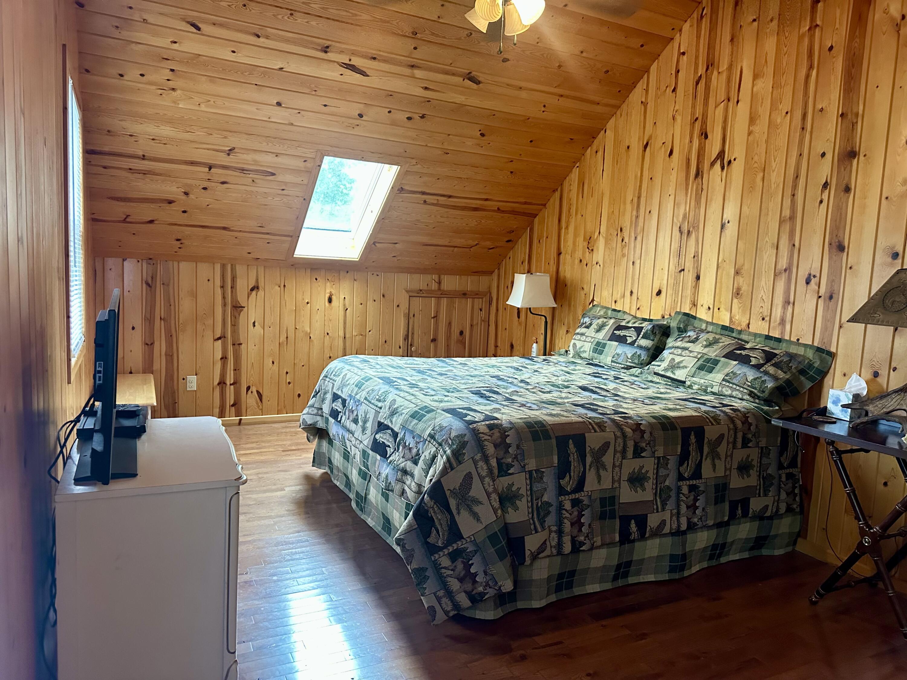 283 Big Trout Trail Property Photo 22