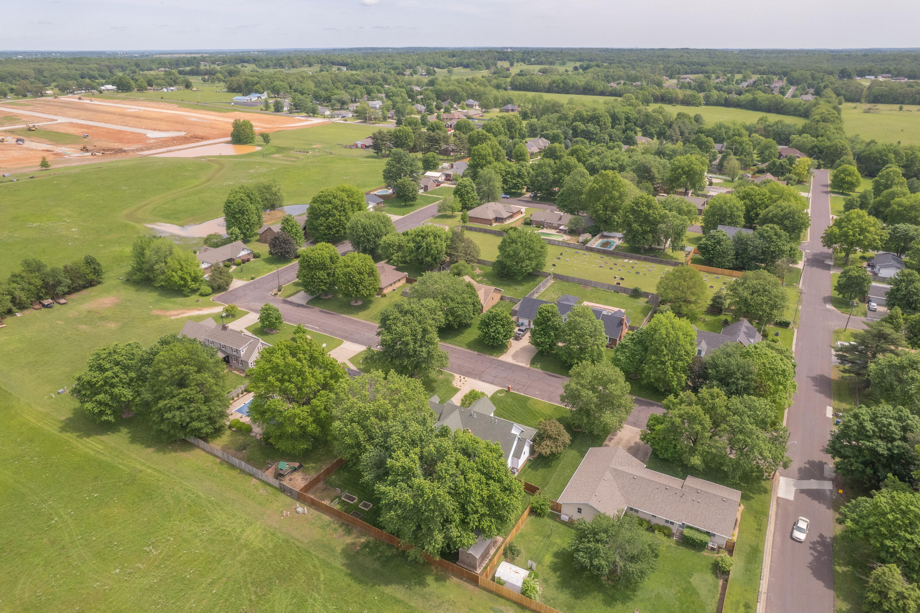 1402 Dierker Drive Property Photo 17