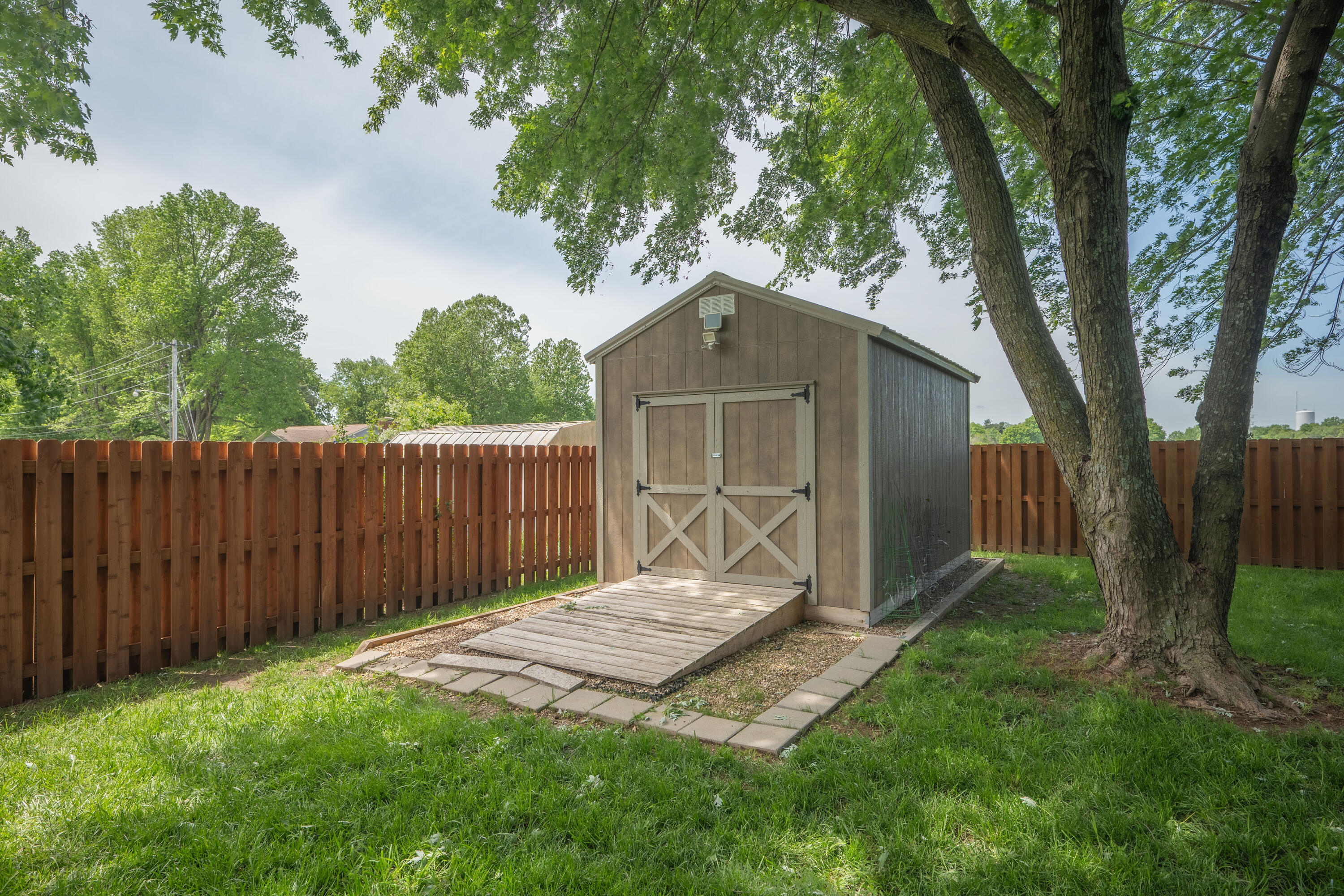 1402 Dierker Drive Property Photo 25