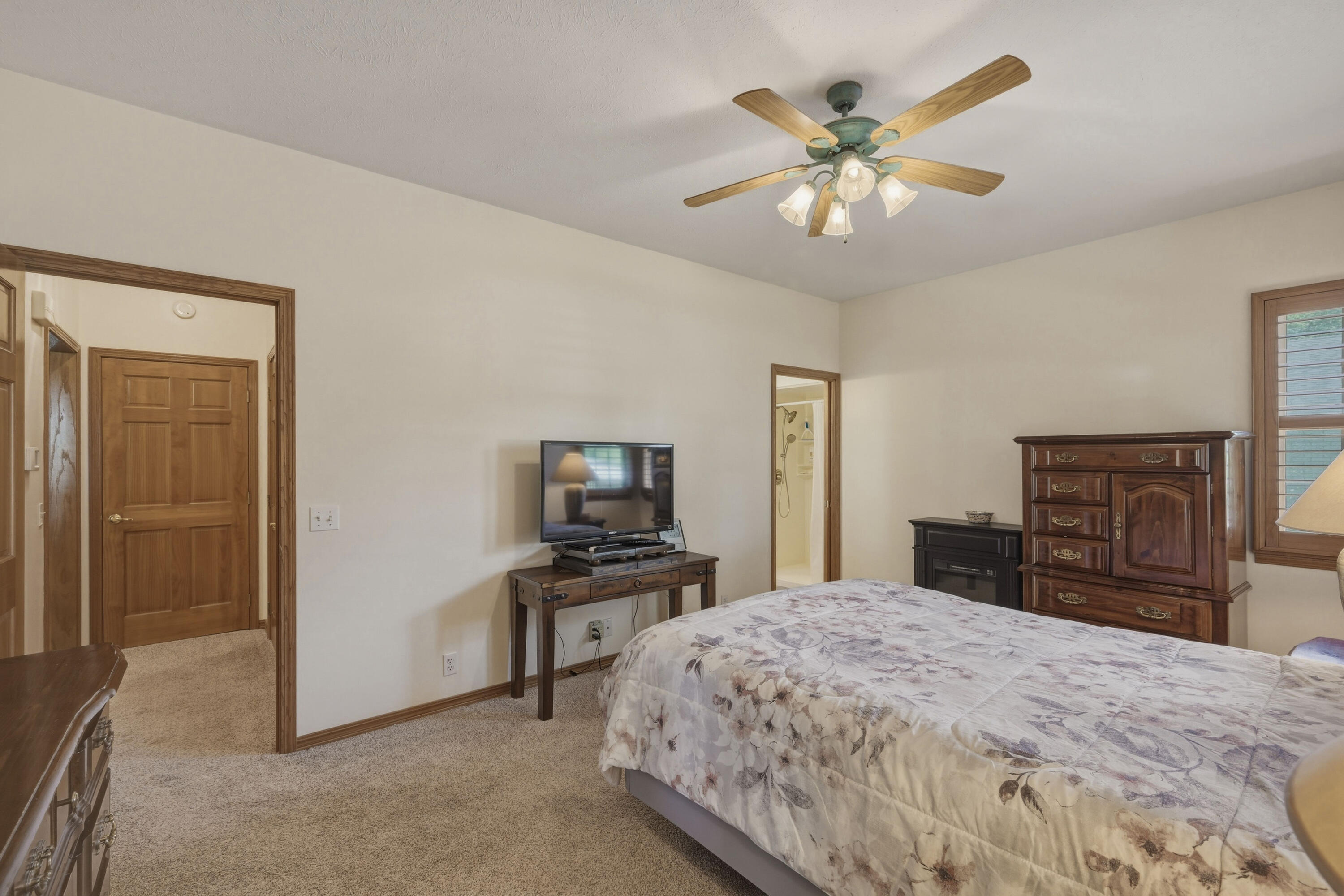 1402 Dierker Drive Property Photo 49