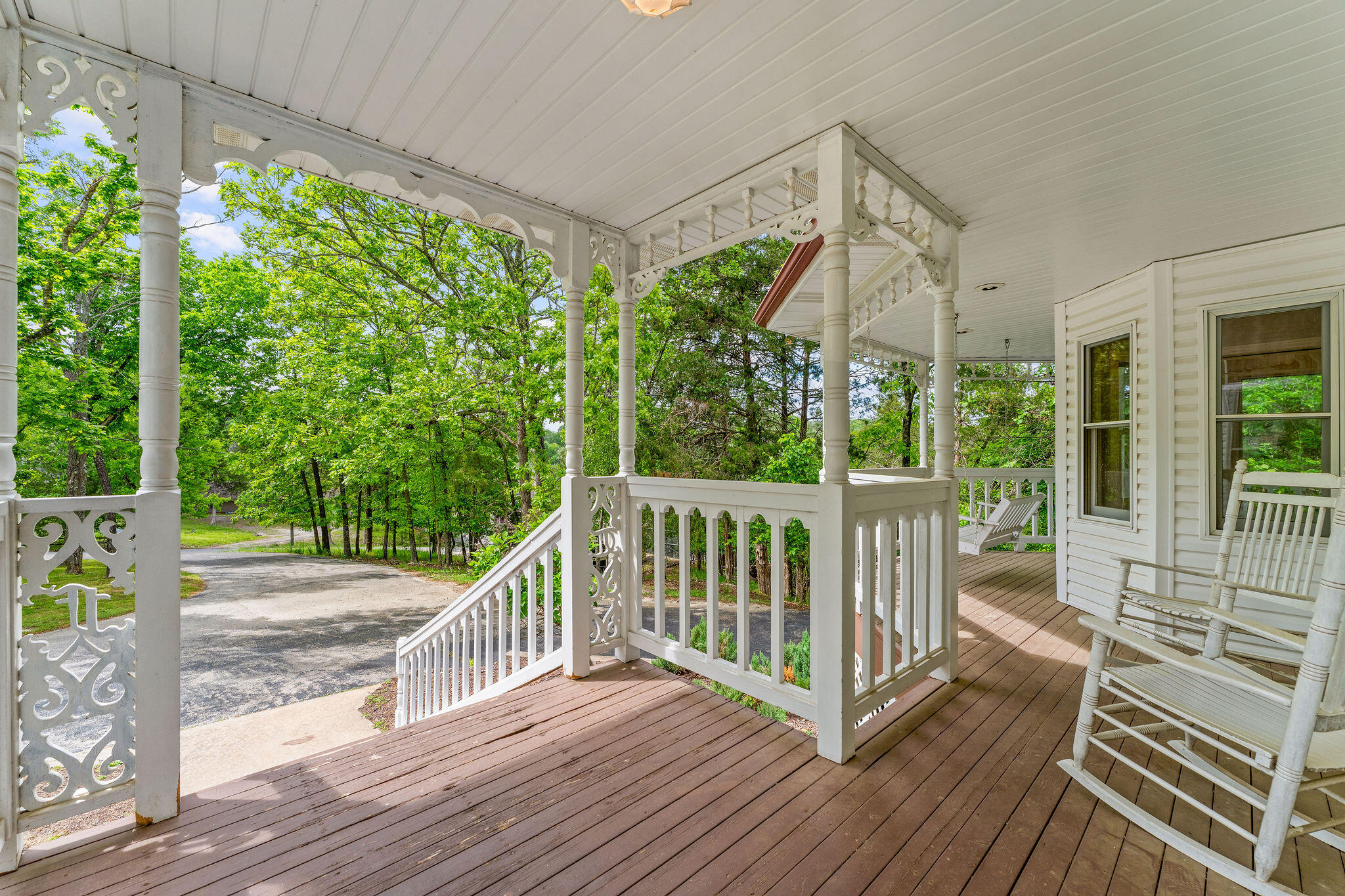1482 Lake Shore Drive Property Photo 10