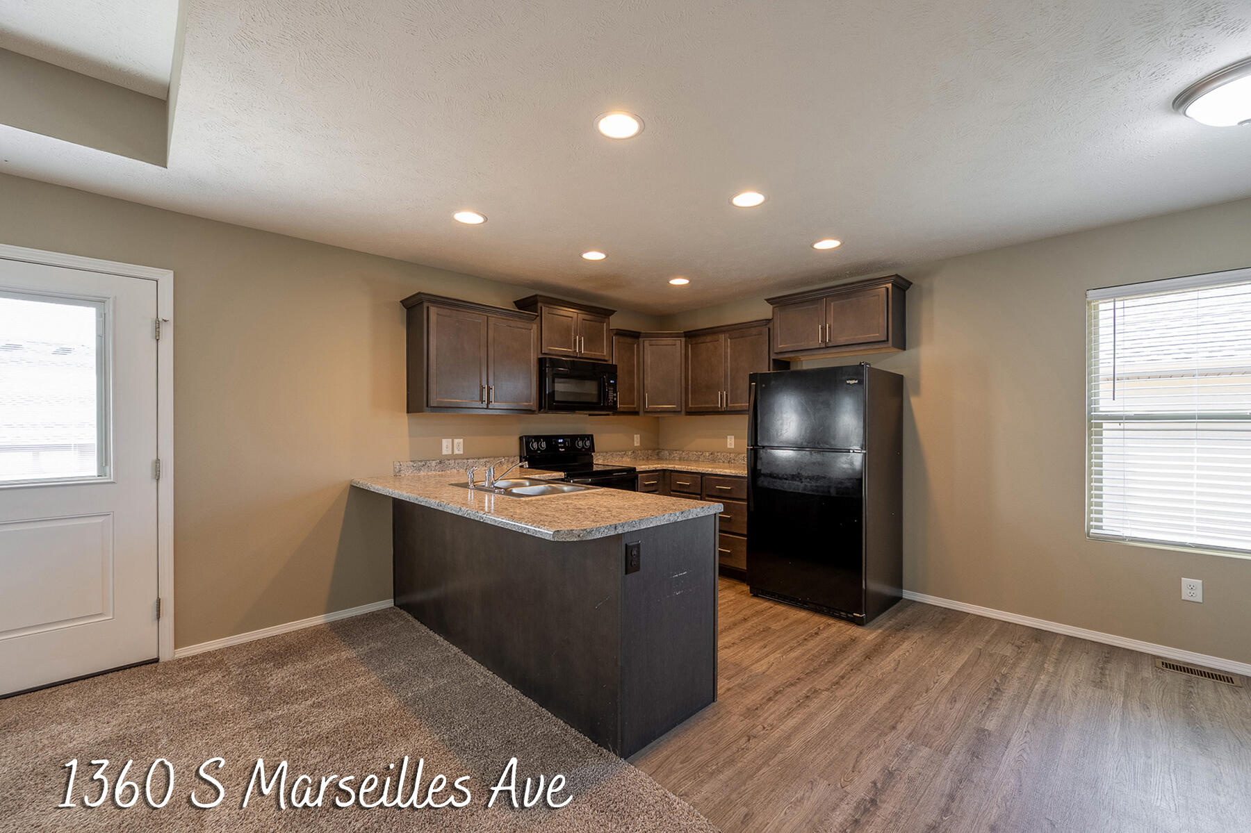 1360 South Marseilles Avenue Property Photo 11