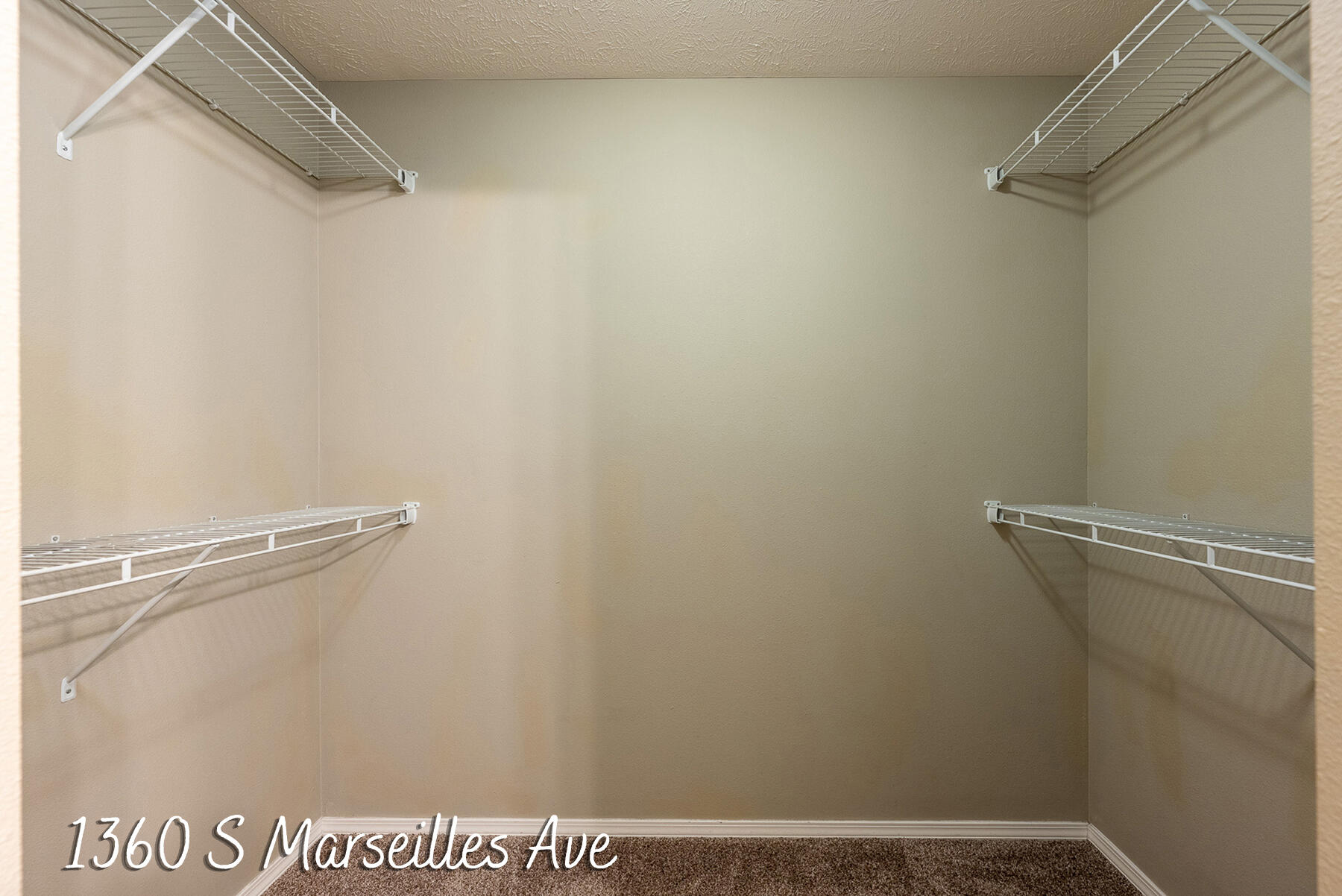 1360 South Marseilles Avenue Property Photo 23