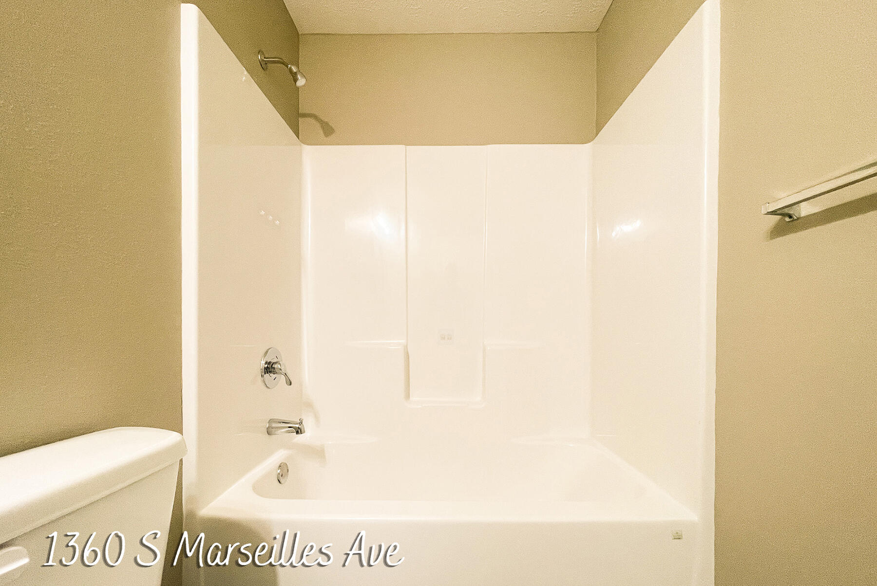 1360 South Marseilles Avenue Property Photo 31