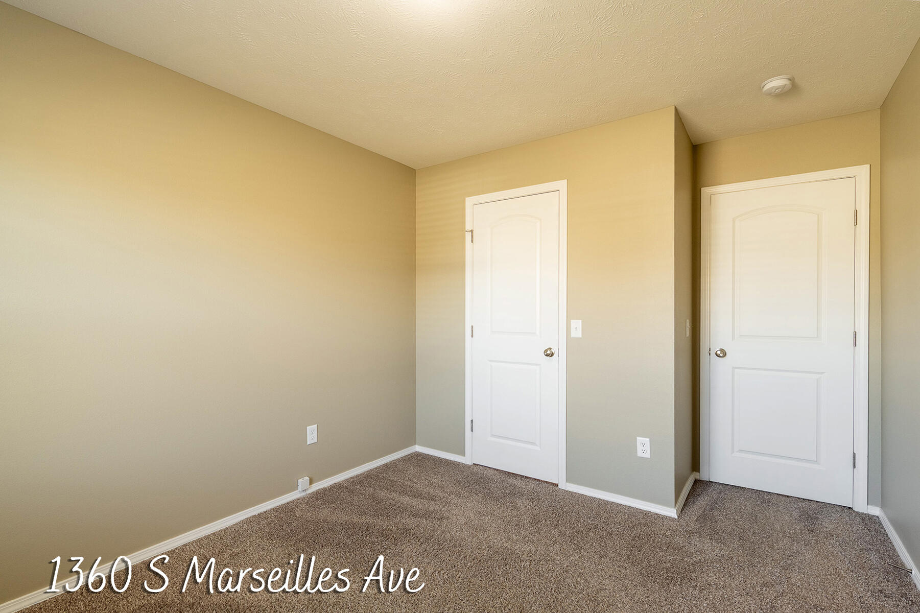 1360 South Marseilles Avenue Property Photo 33