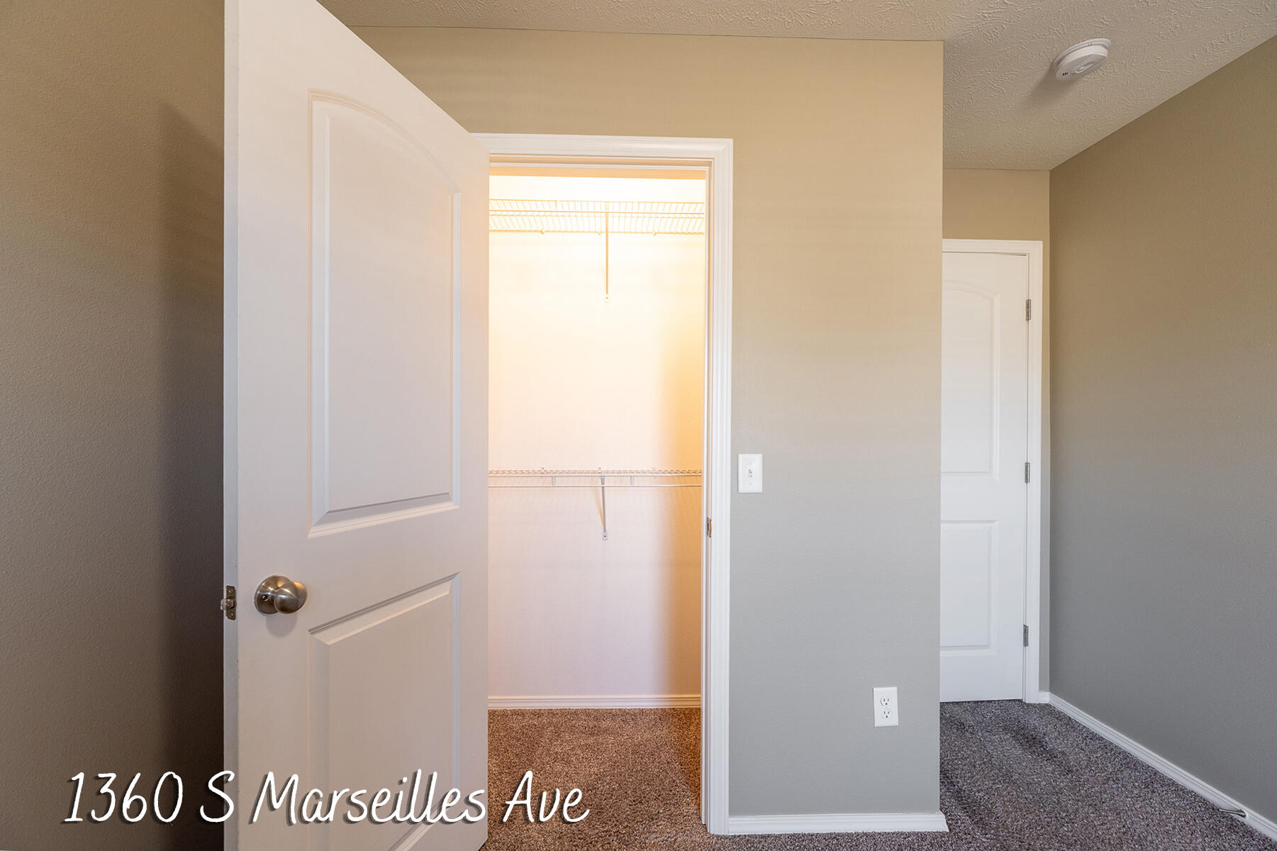 1360 South Marseilles Avenue Property Photo 34