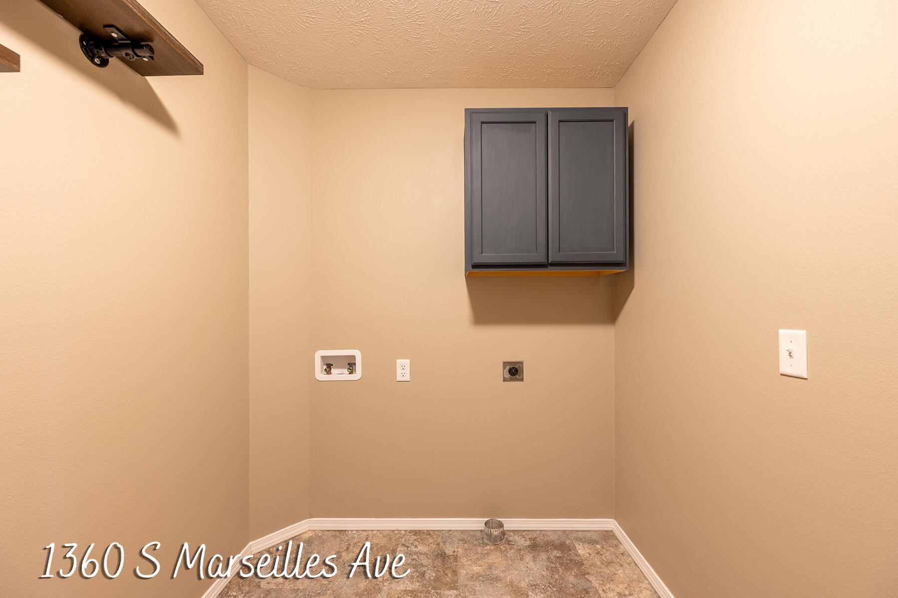1360 South Marseilles Avenue Property Photo 38