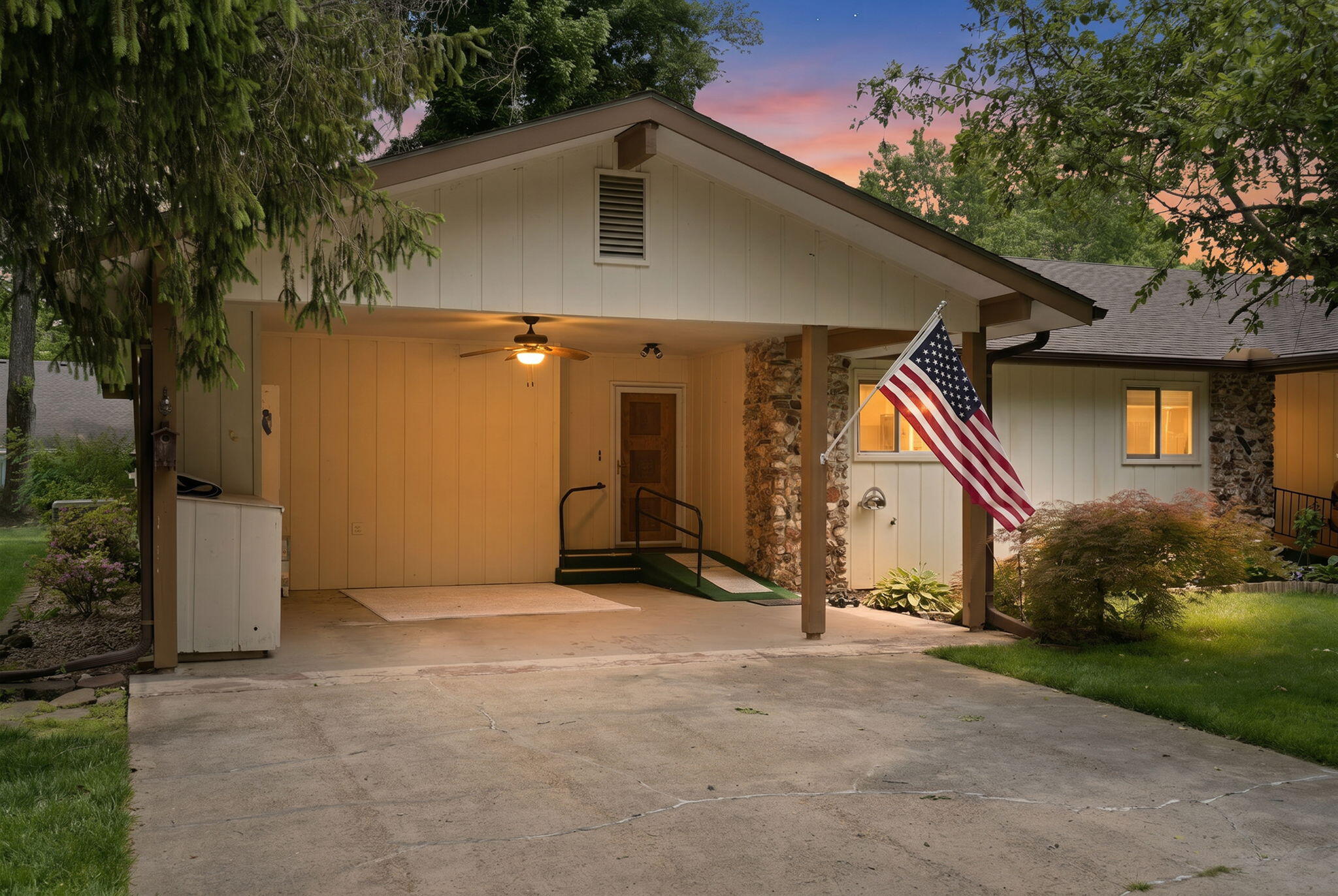 26 Oak Court Property Photo 4